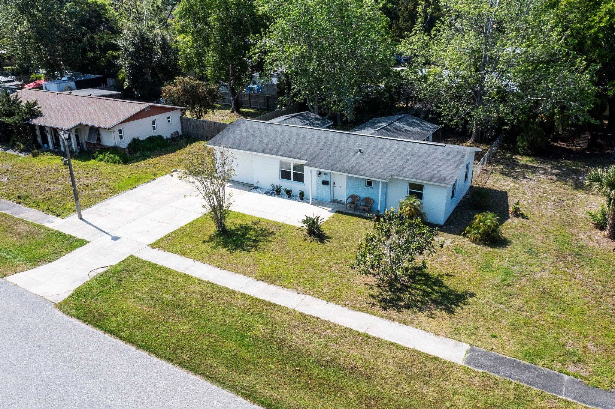 82 Andora St