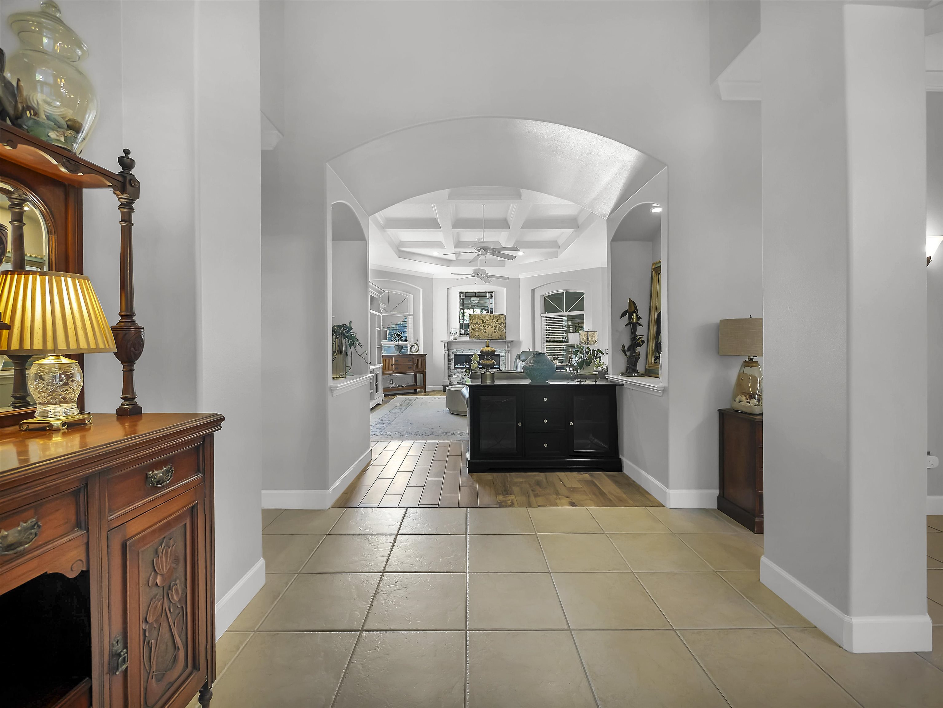 245 Fiddlers Point Dr