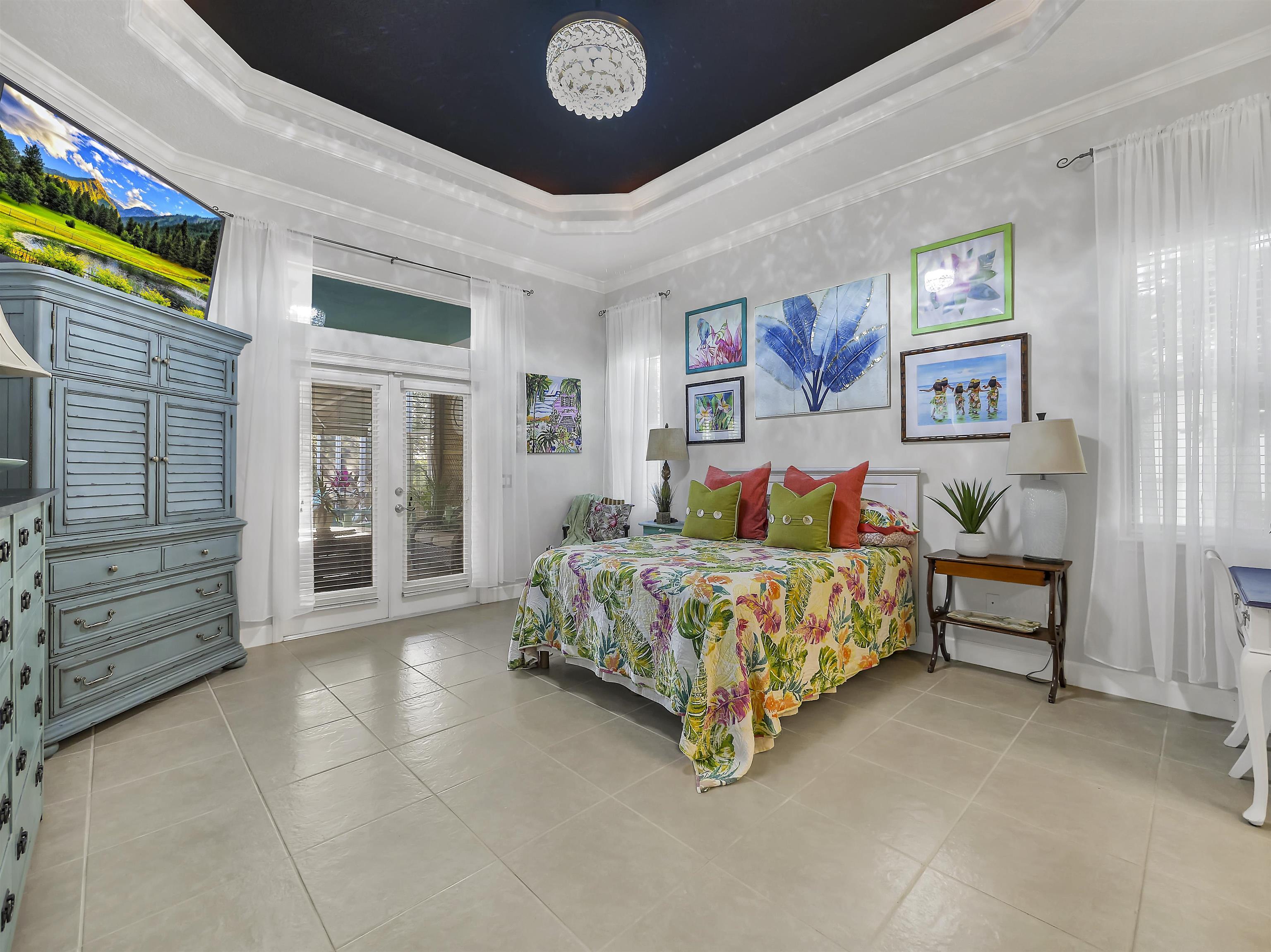 245 Fiddlers Point Dr