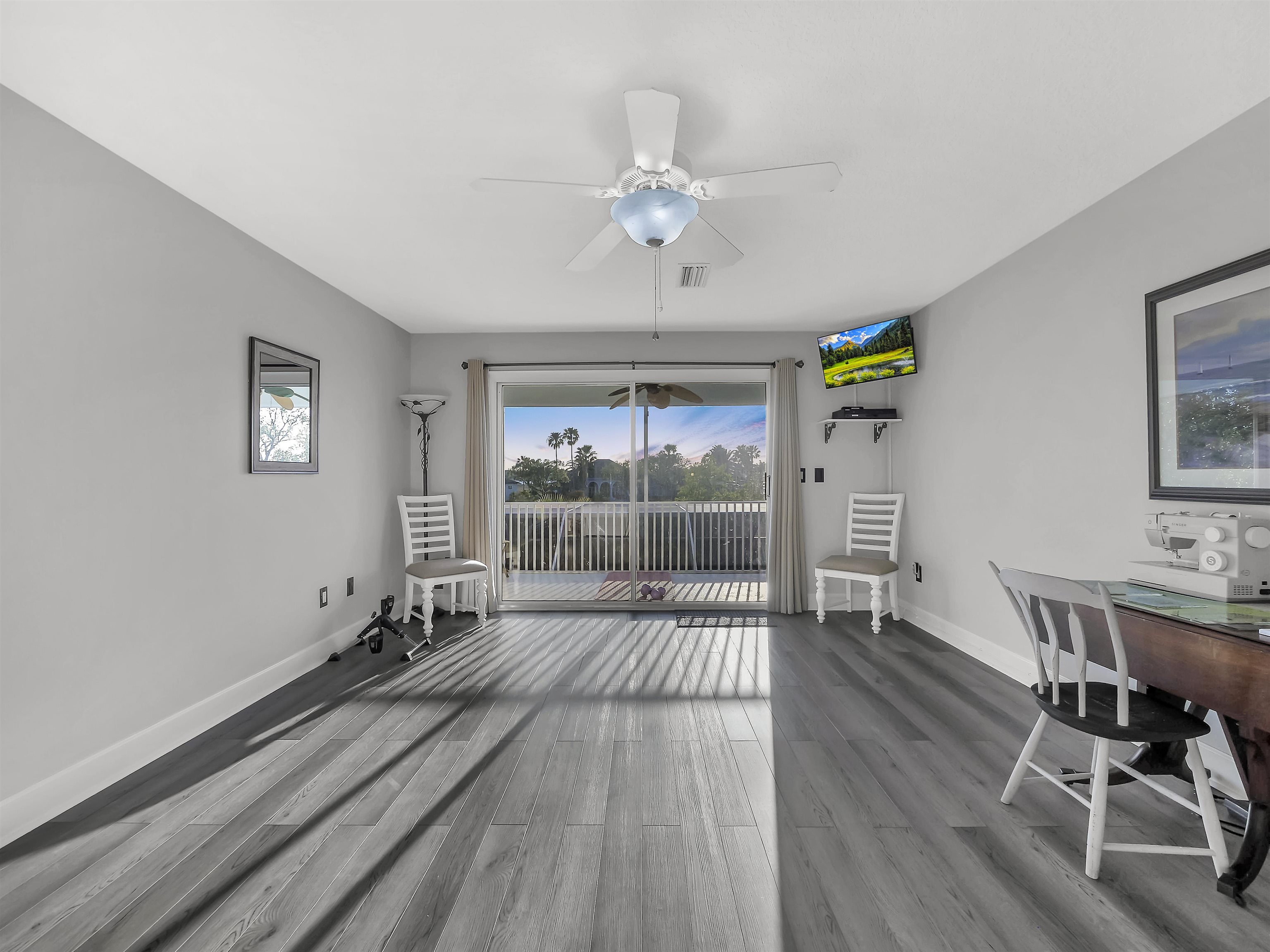 245 Fiddlers Point Dr