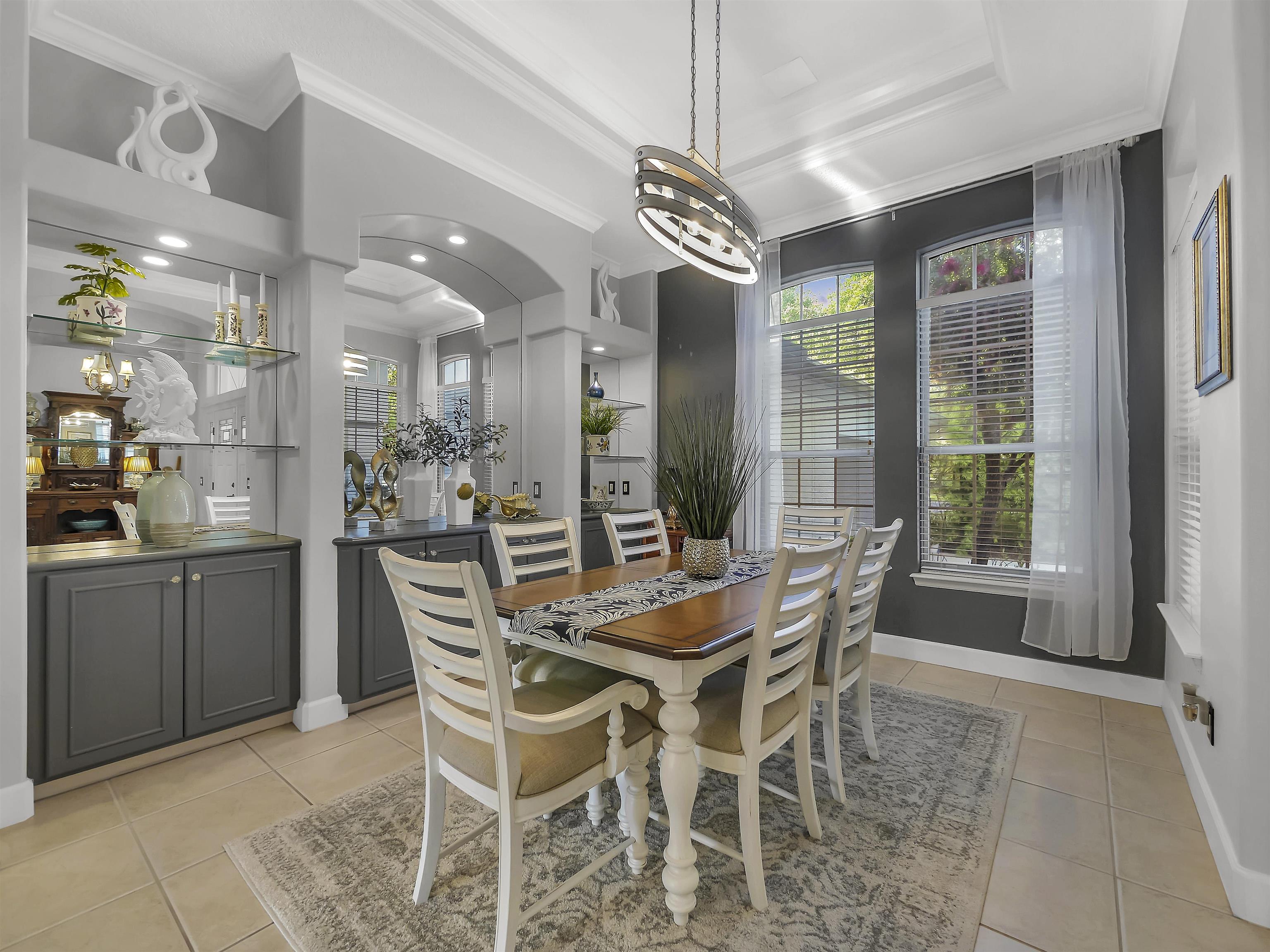 245 Fiddlers Point Dr