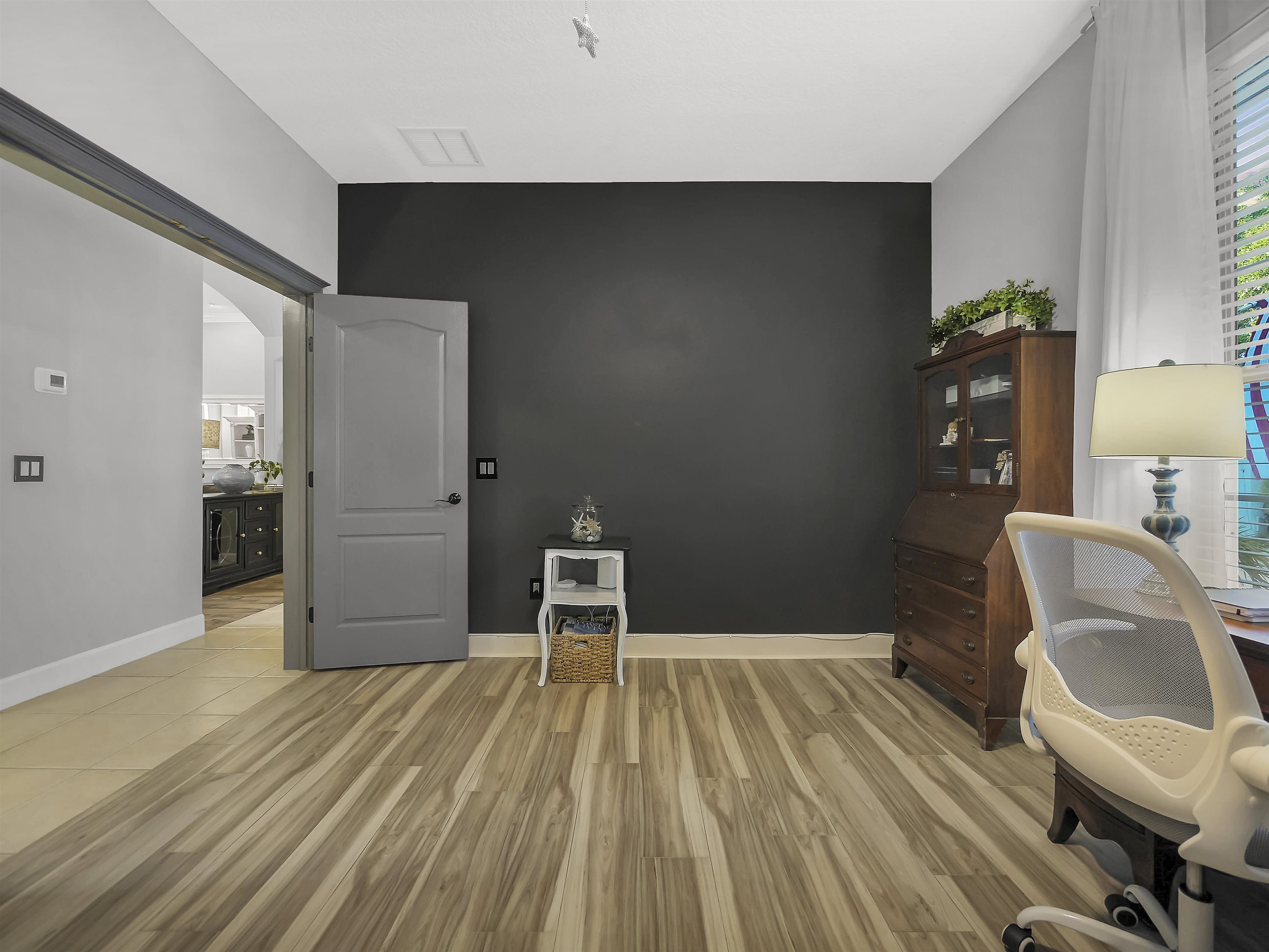 245 Fiddlers Point Dr