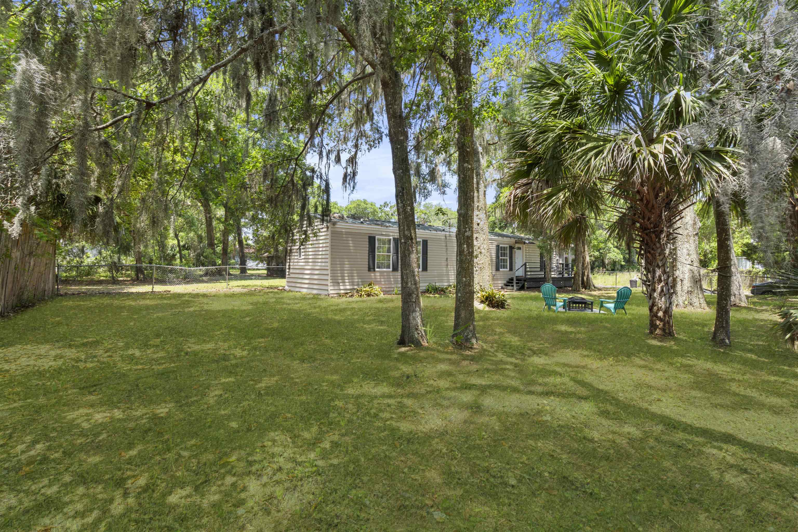 71 Chapin St