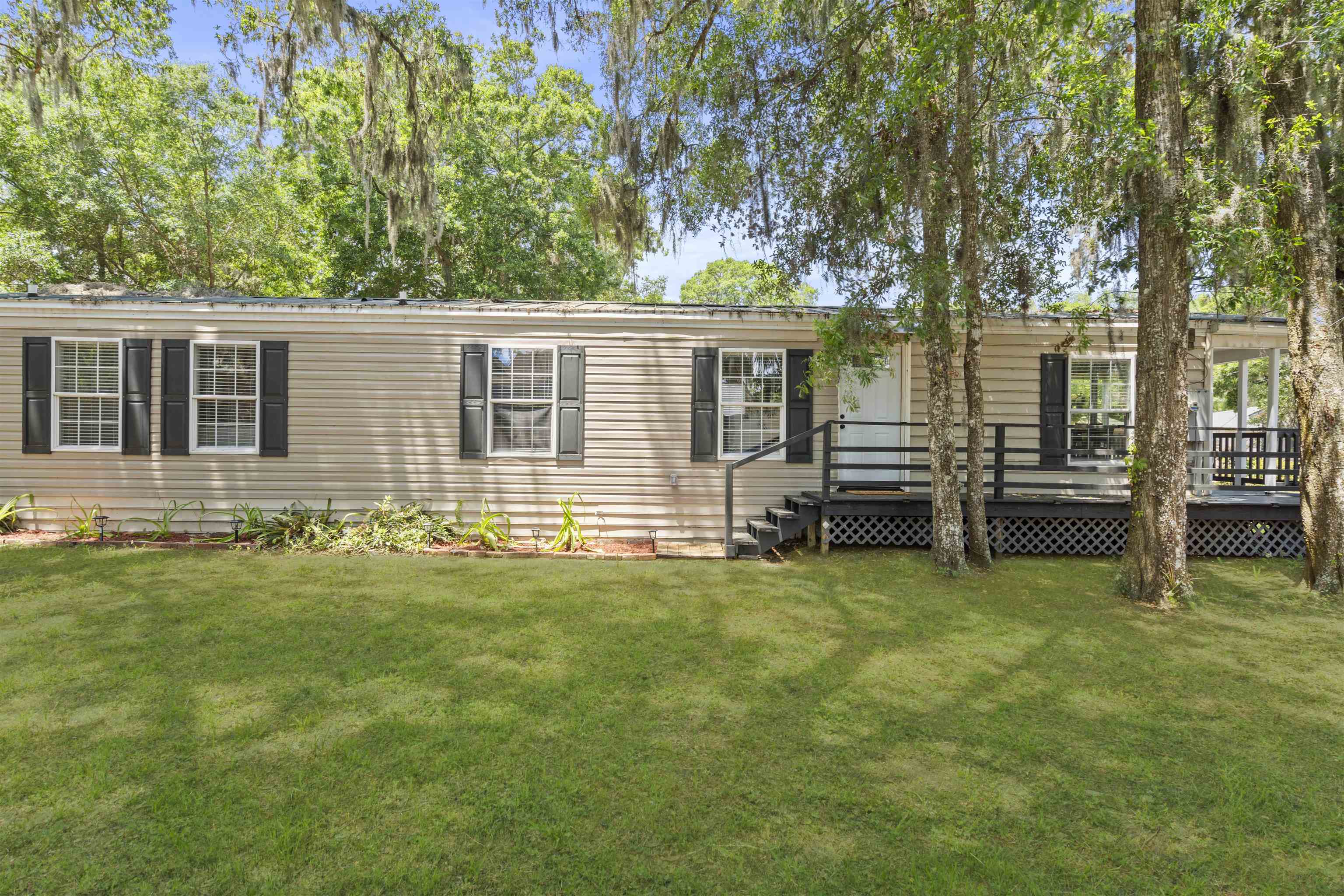 71 Chapin St