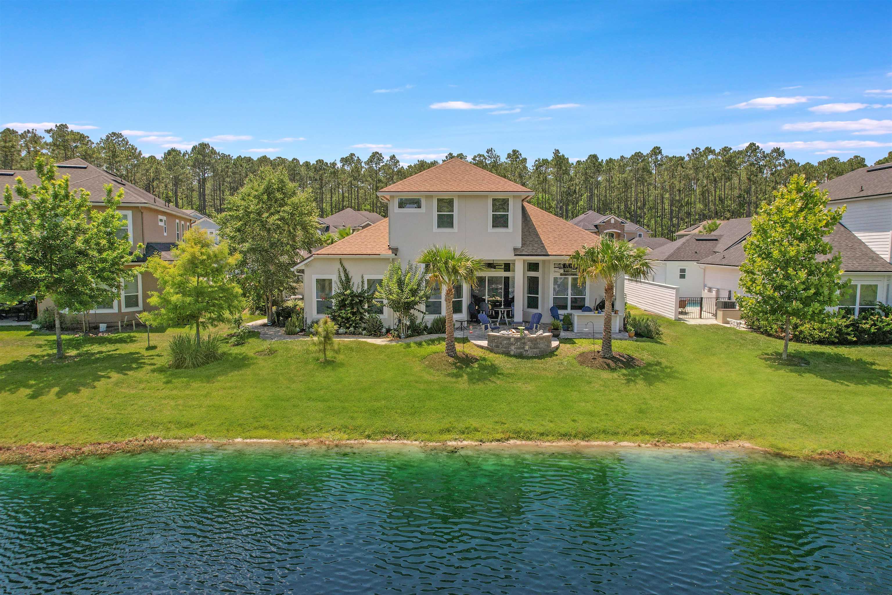 100 Coppinger Pl
