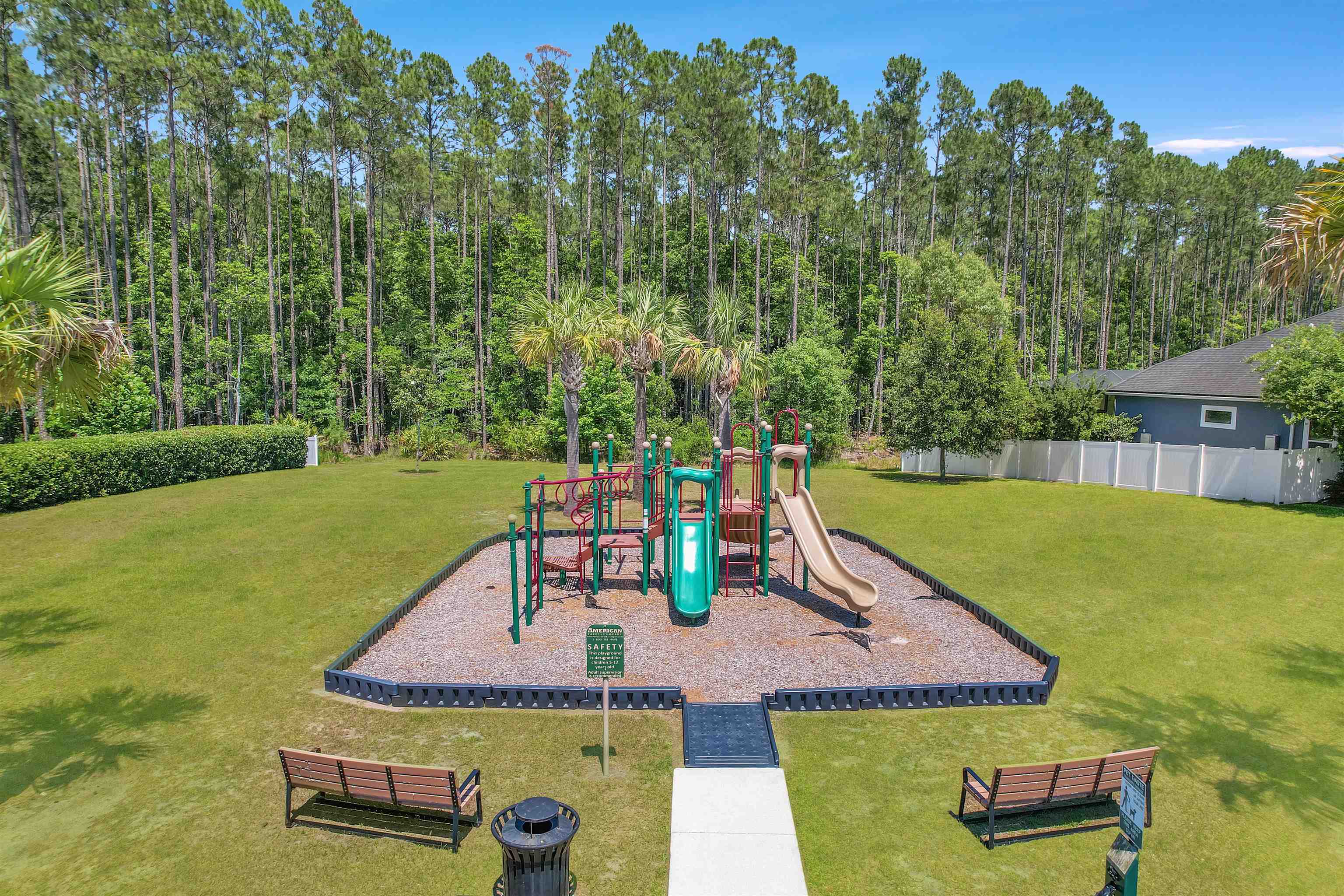 100 Coppinger Pl