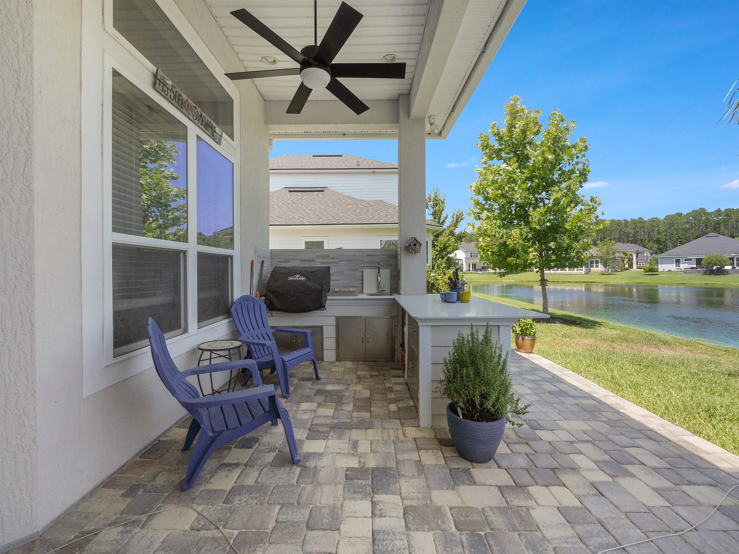 100 Coppinger Pl
