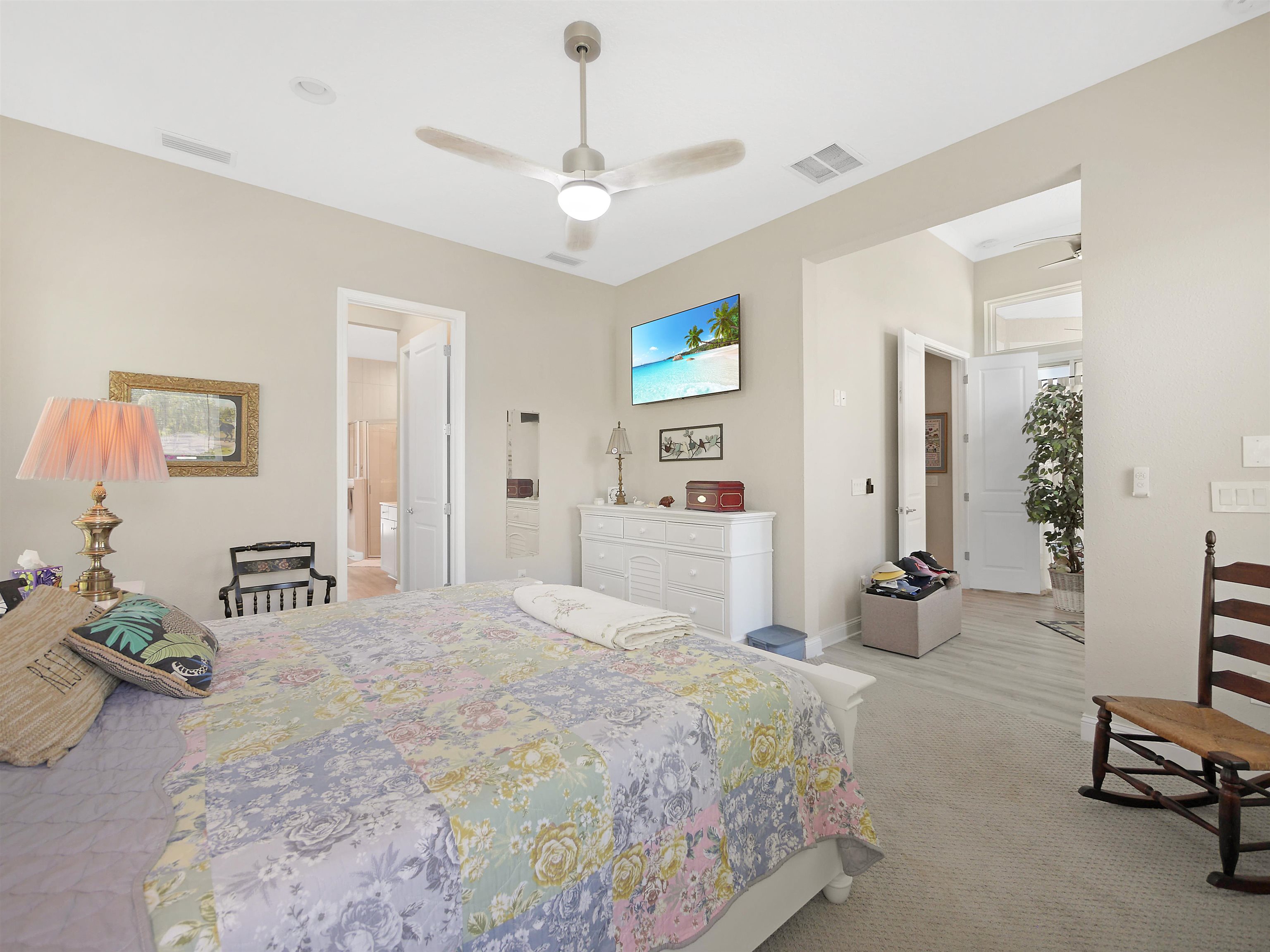 100 Coppinger Pl