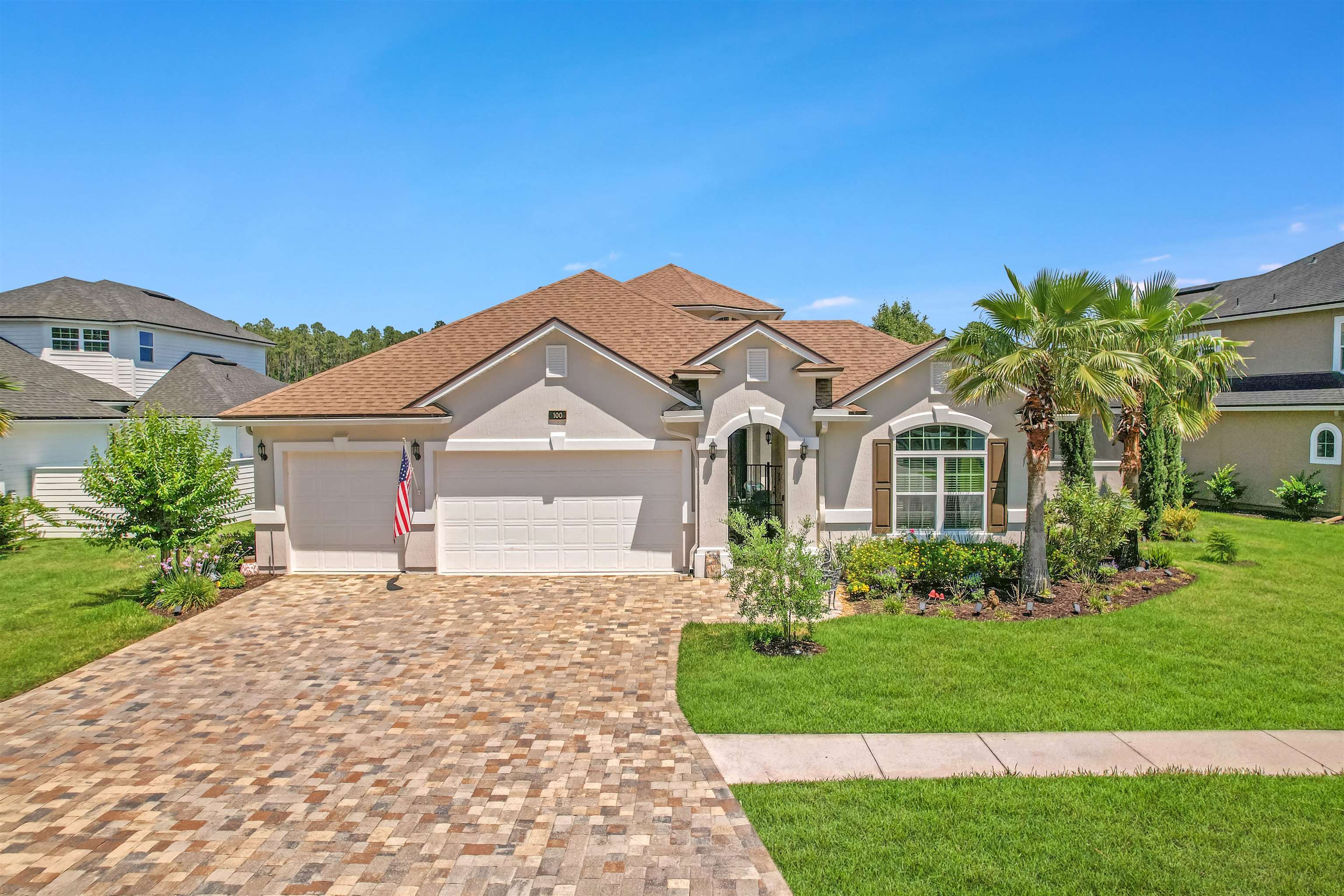 100 Coppinger Pl