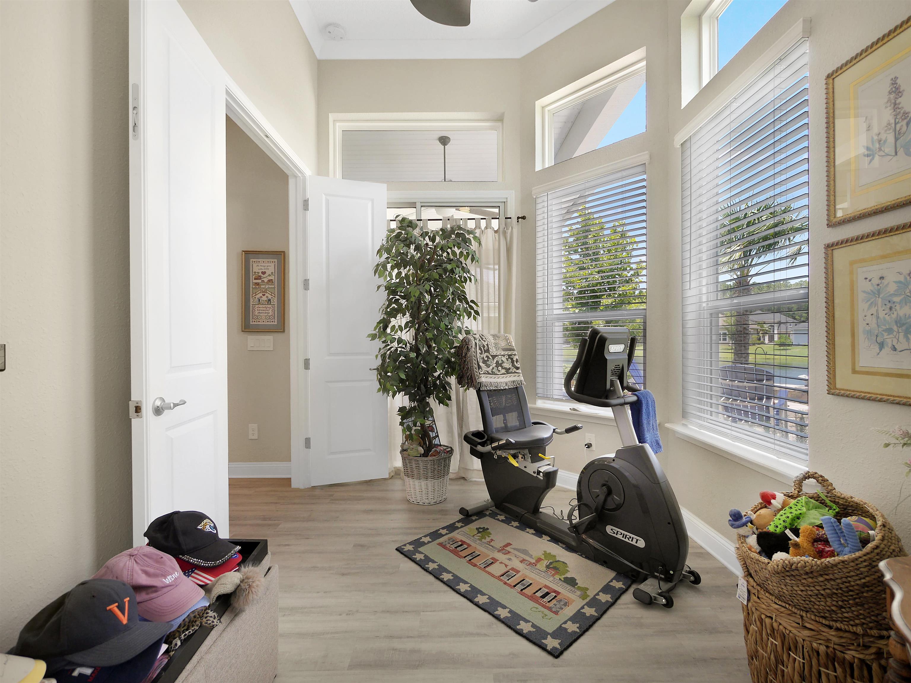 100 Coppinger Pl
