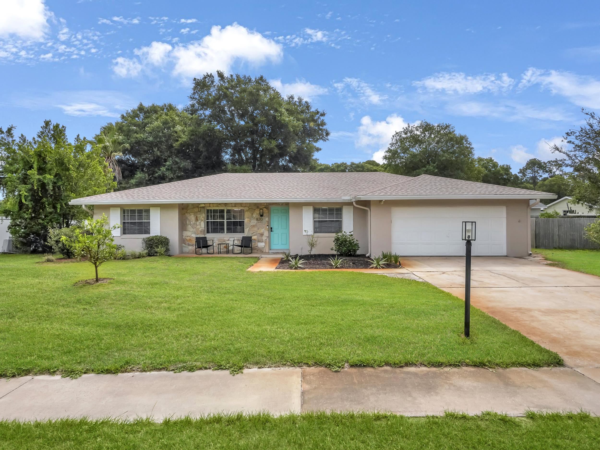820 Rita Circle