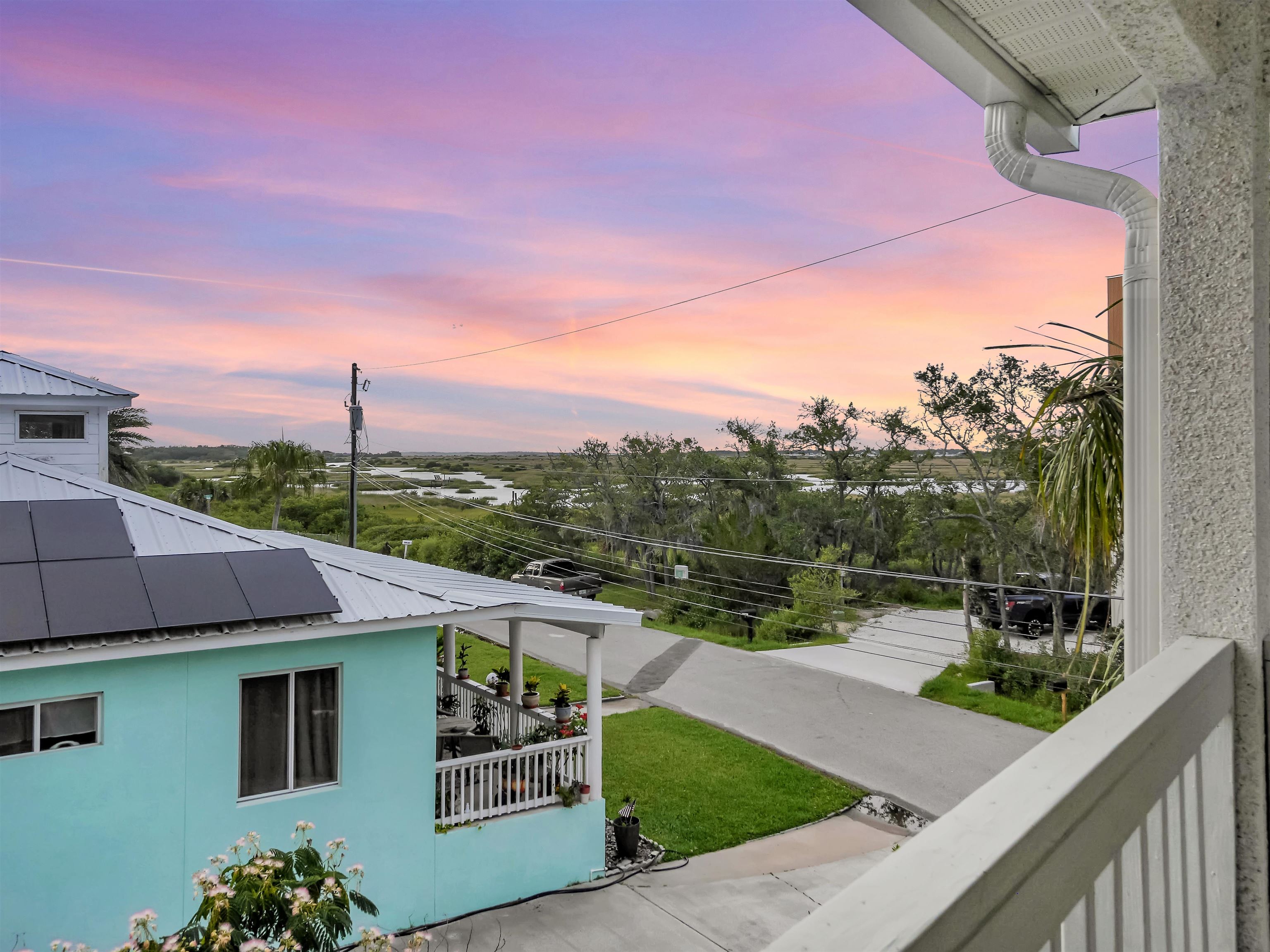 10 Seminole Dr