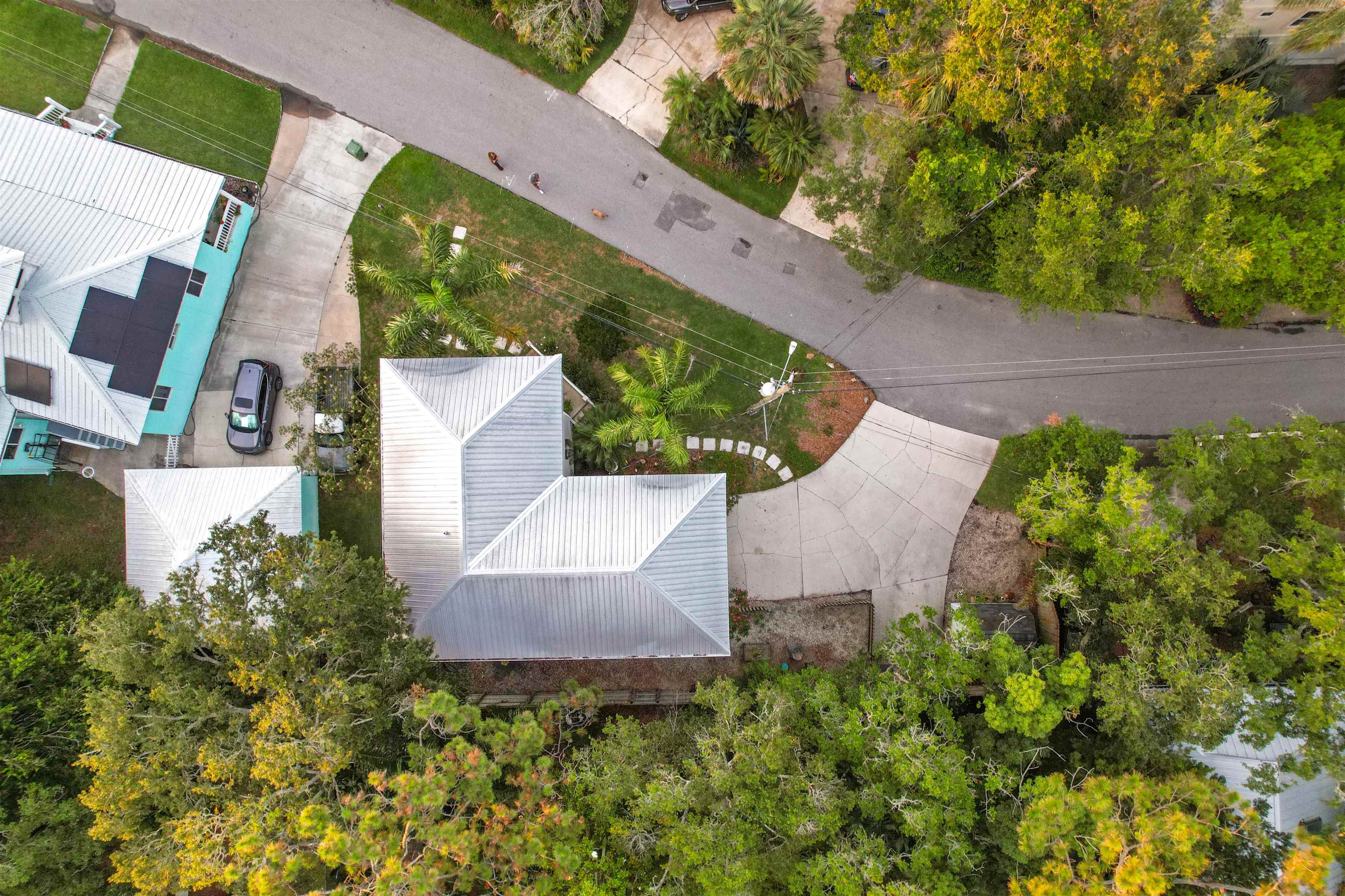 10 Seminole Dr