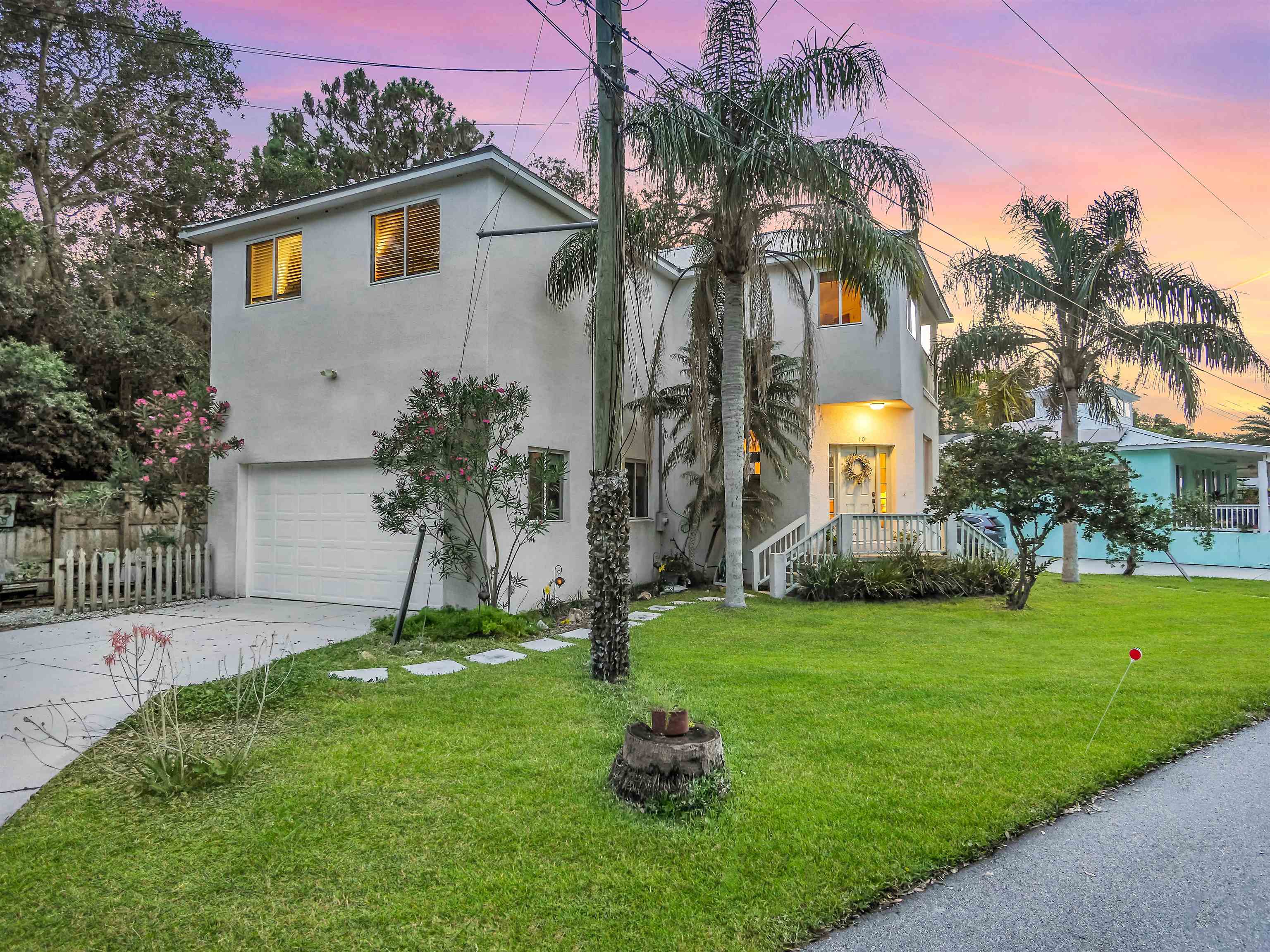 10 Seminole Dr