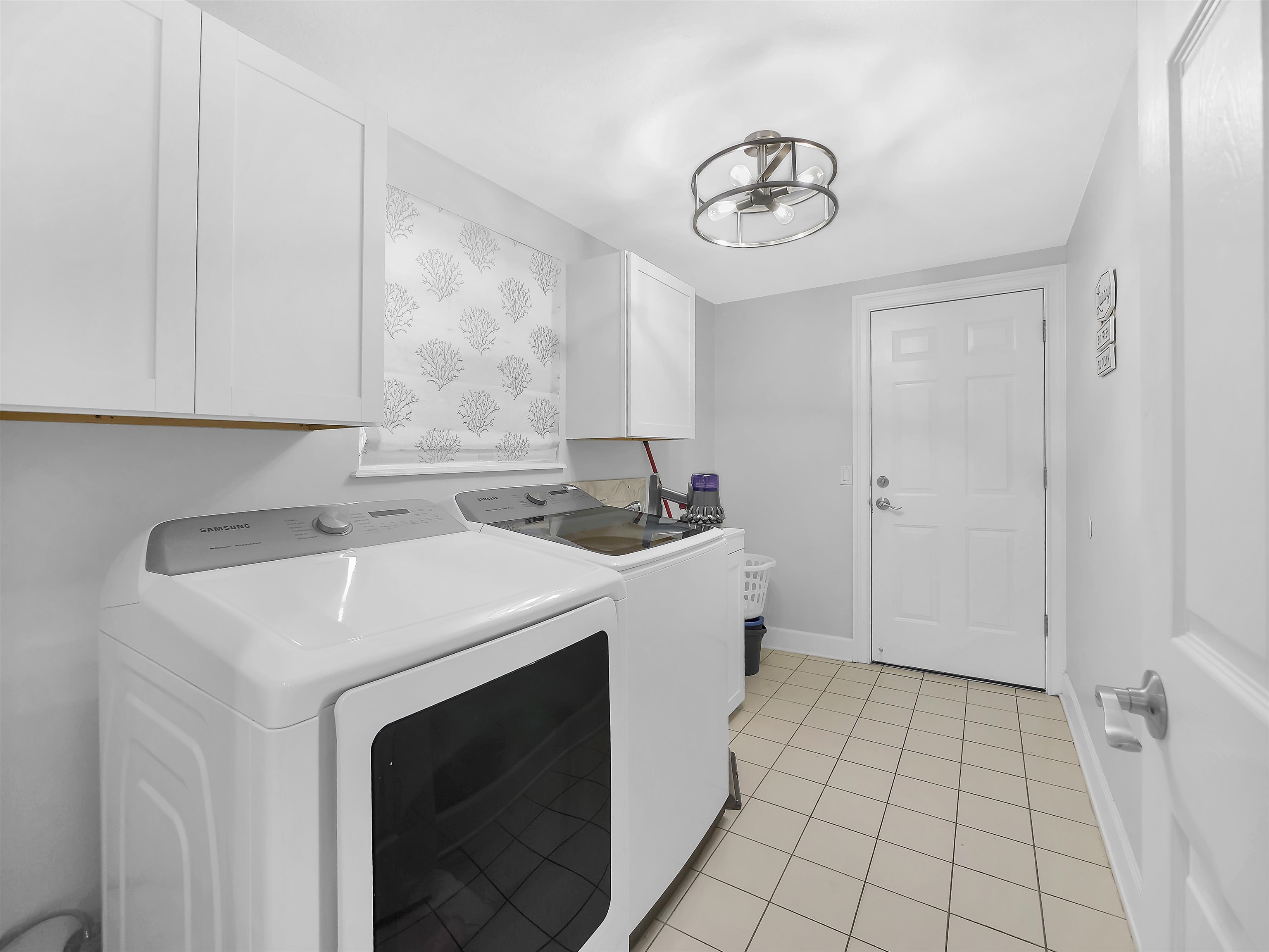 306 Marsh Point Cir