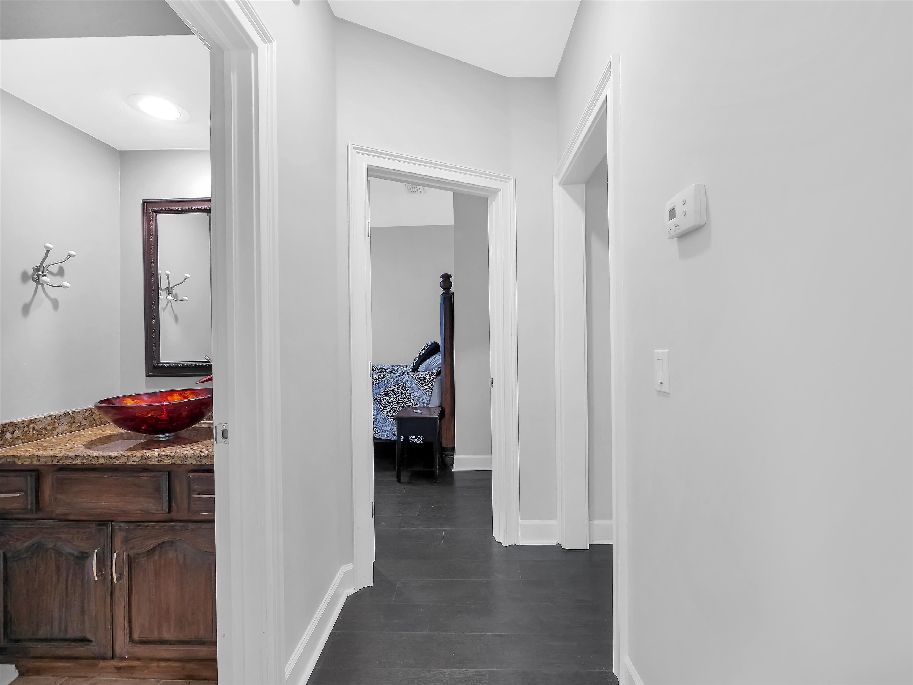 306 Marsh Point Cir