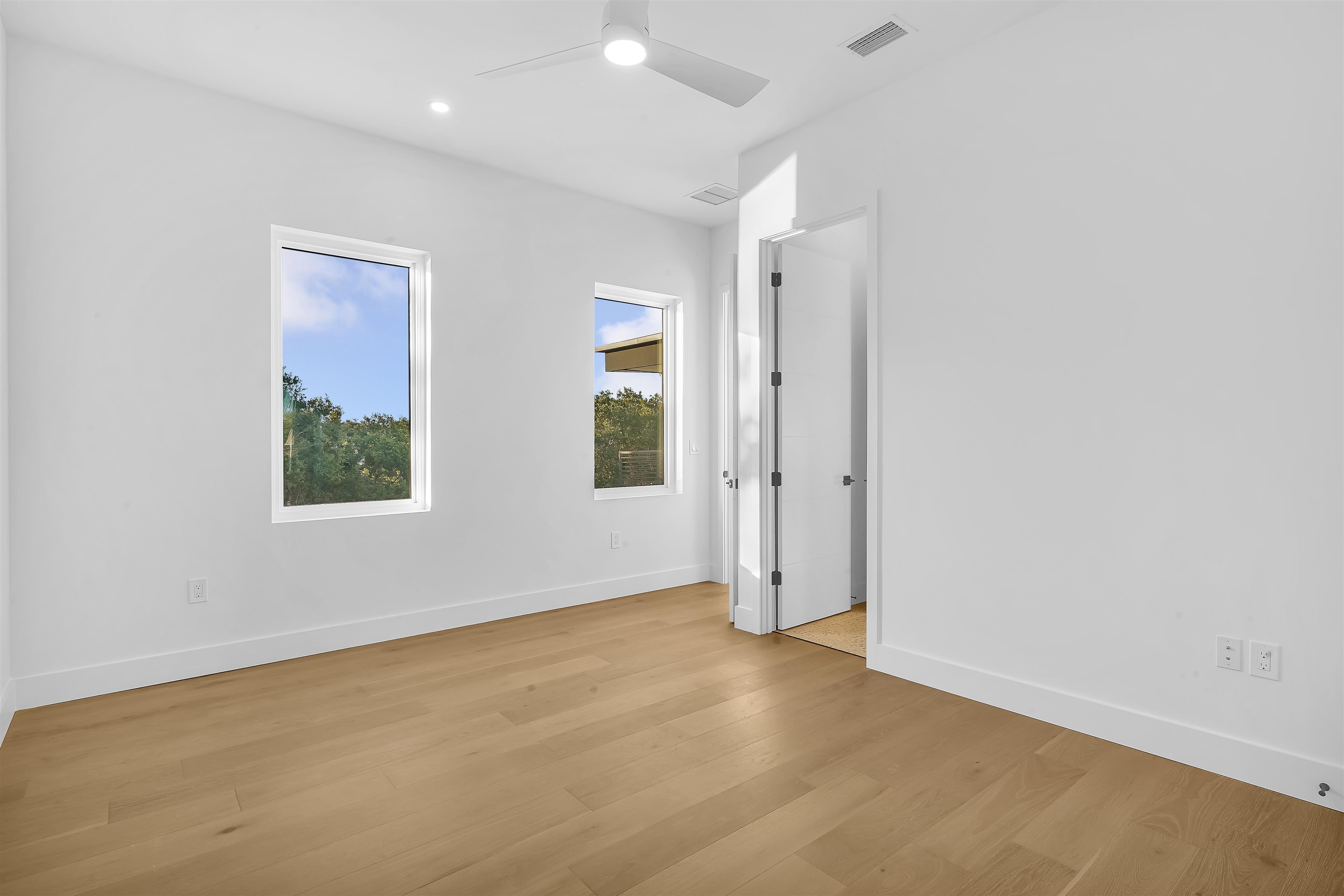150 Morgan Ave