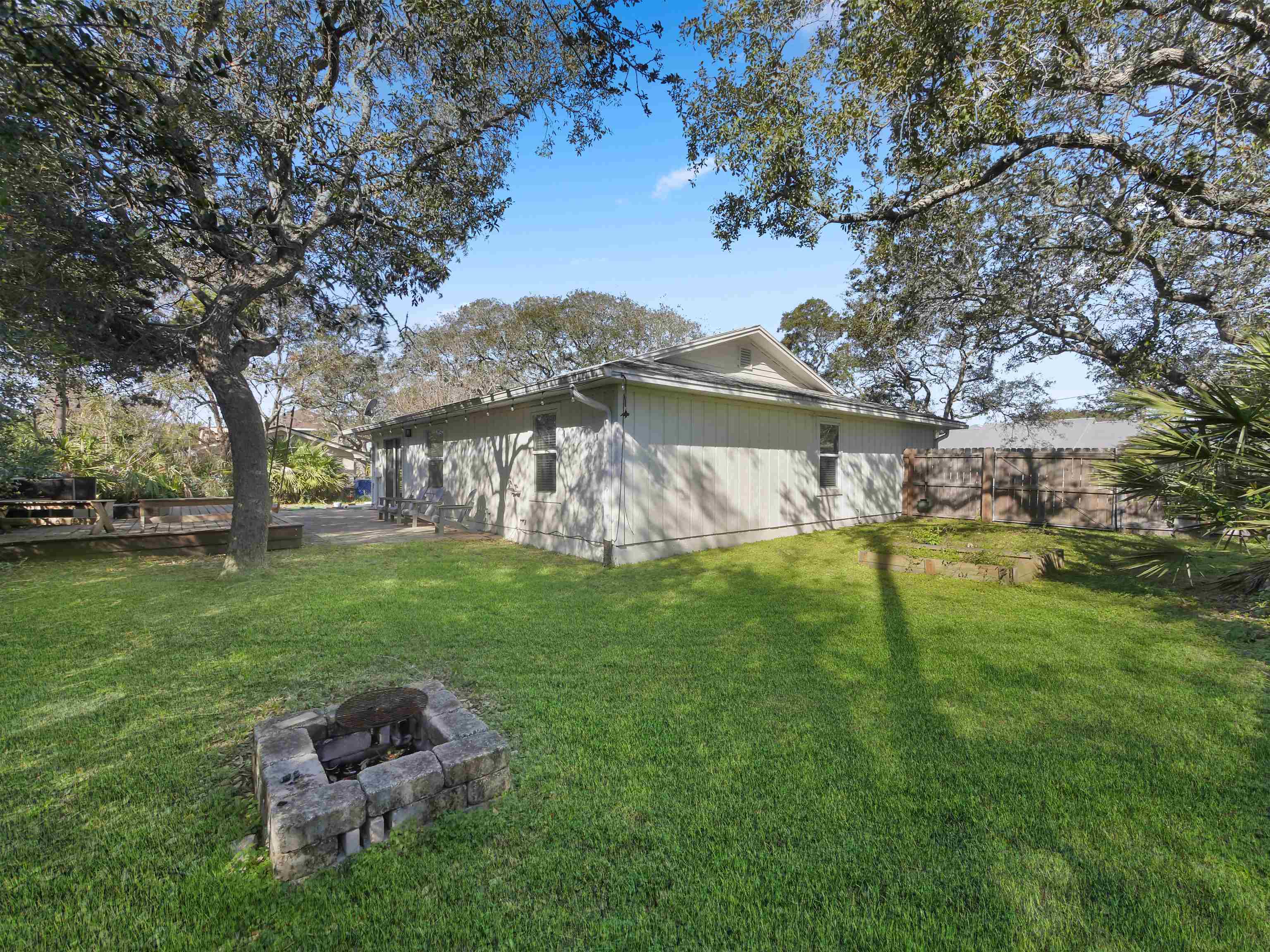 241 Tropic Way