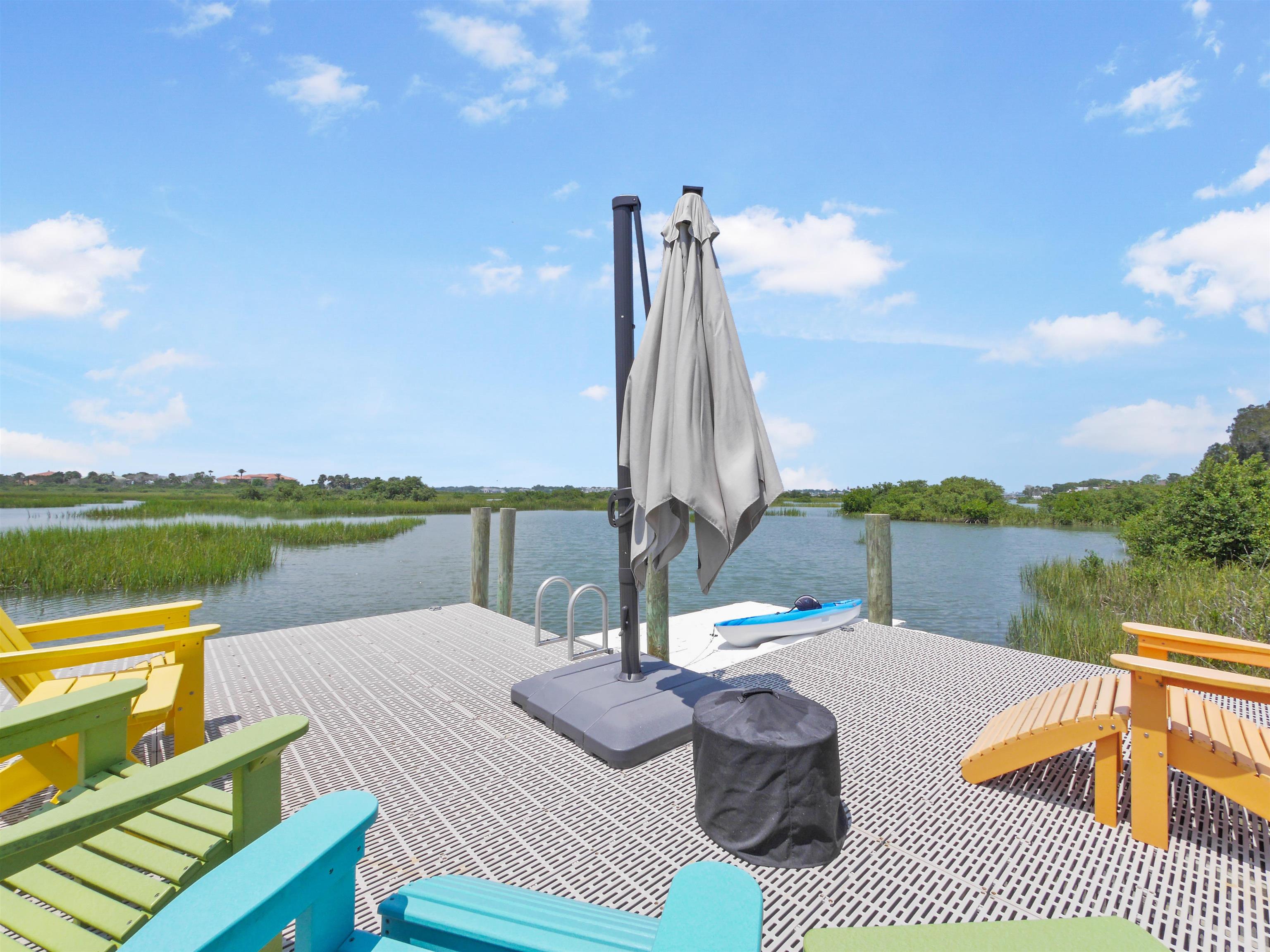 205 Coquina Ave
