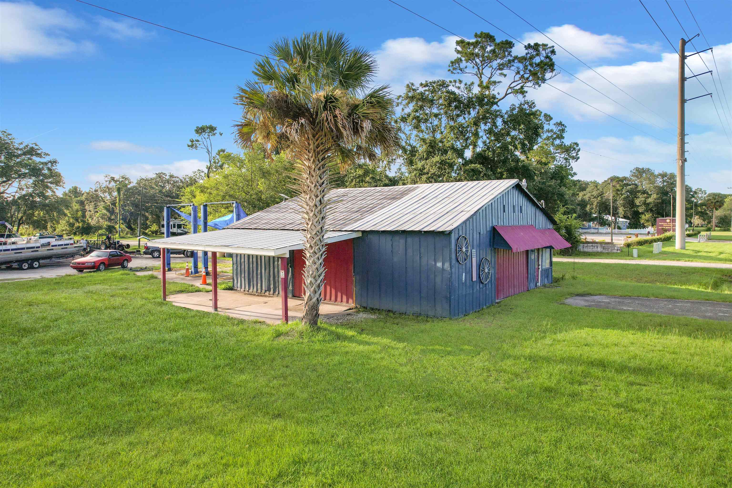 7661 State Road 207