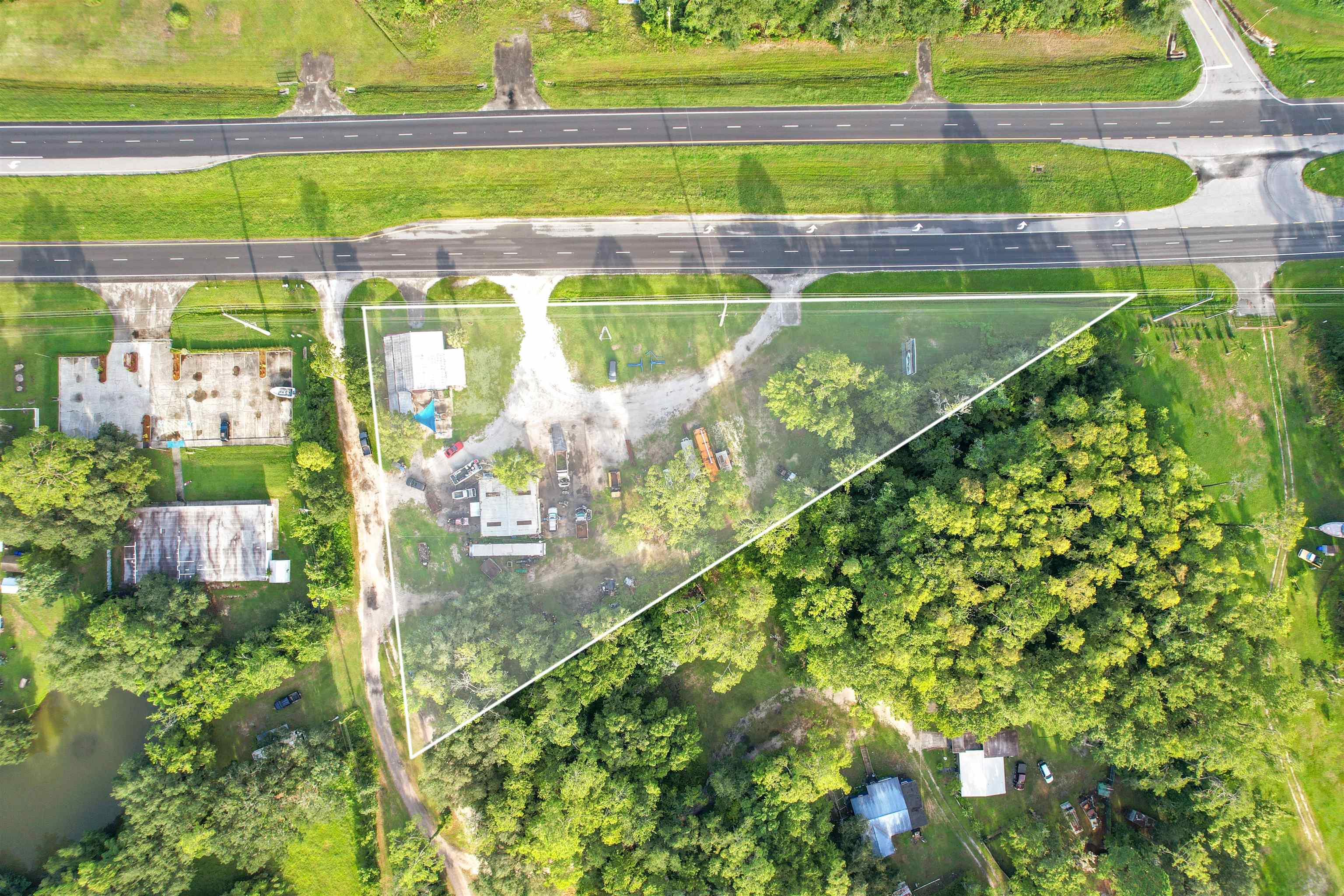 7661 State Road 207