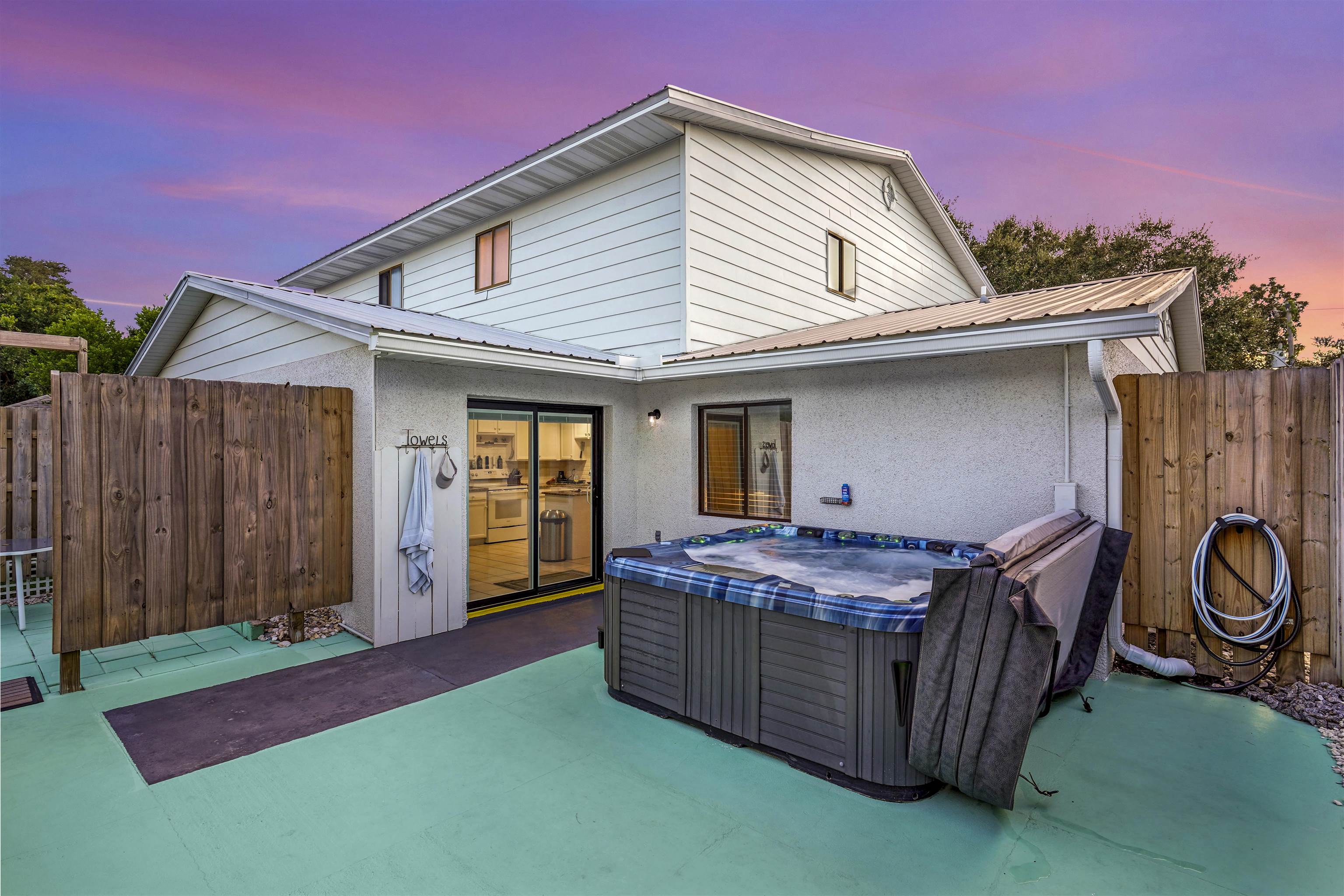 62 Atlantic Oaks Cir Unit: A&B