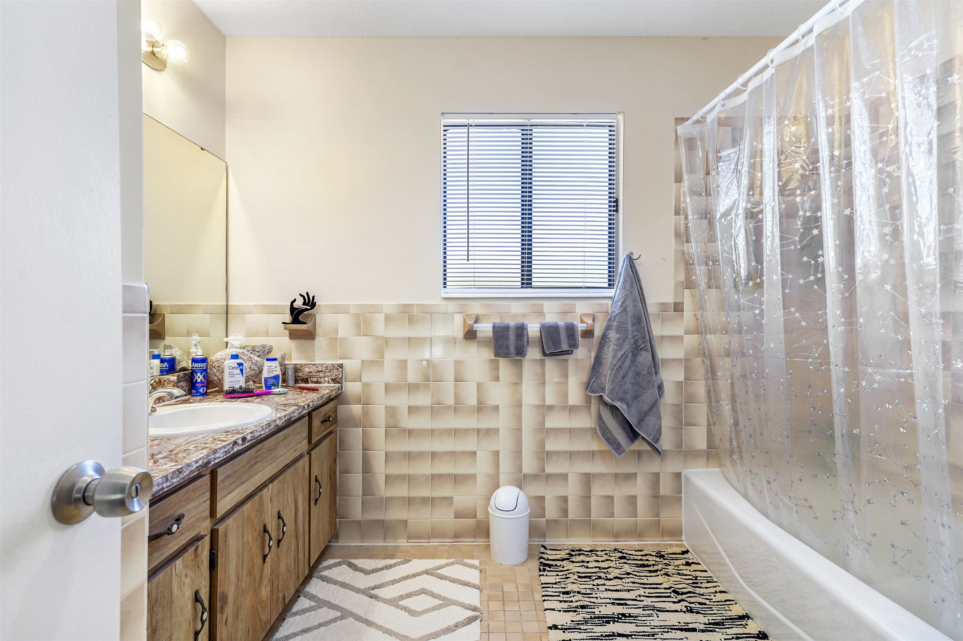 62 Atlantic Oaks Cir Unit: A&B