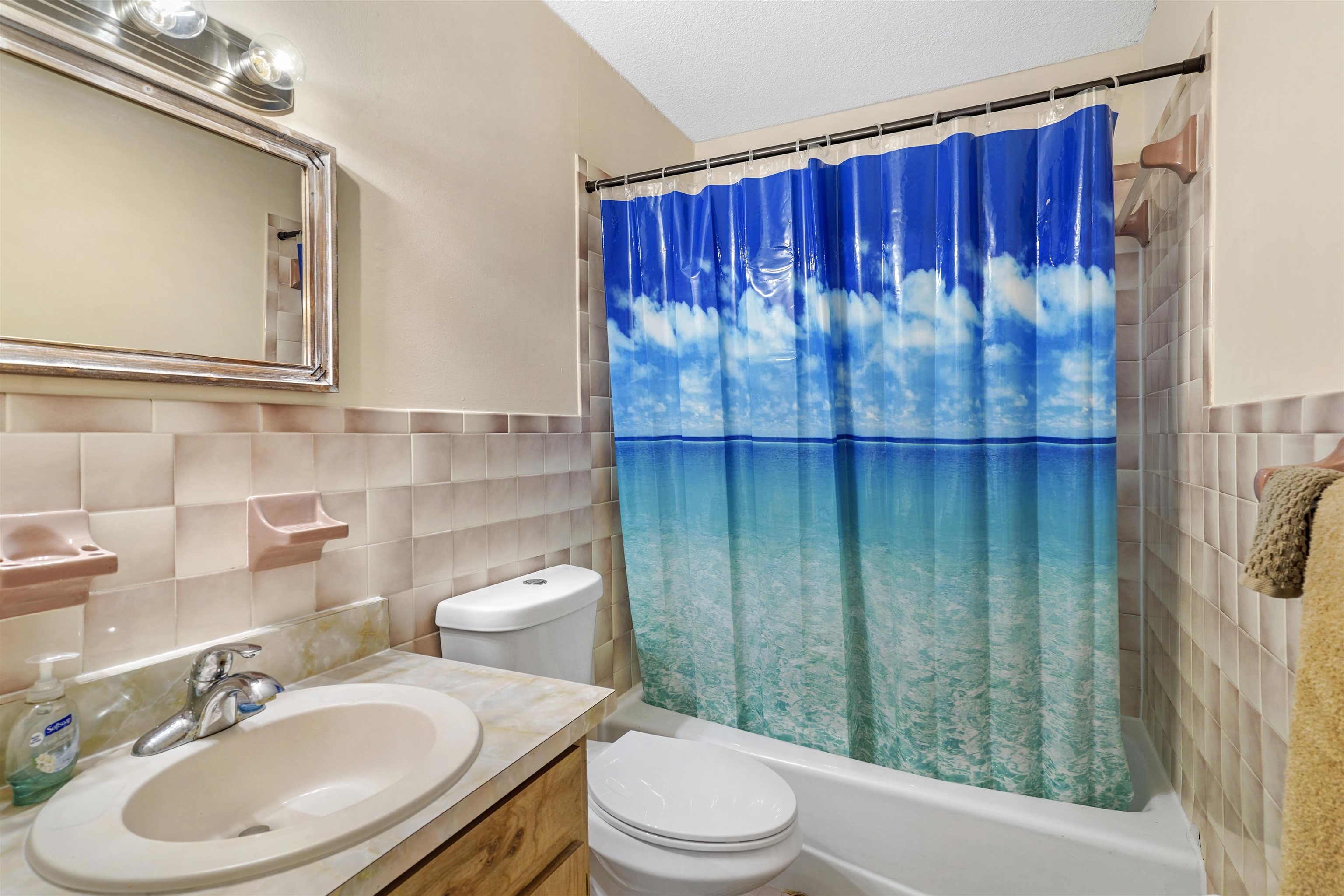 62 Atlantic Oaks Cir Unit: A&B