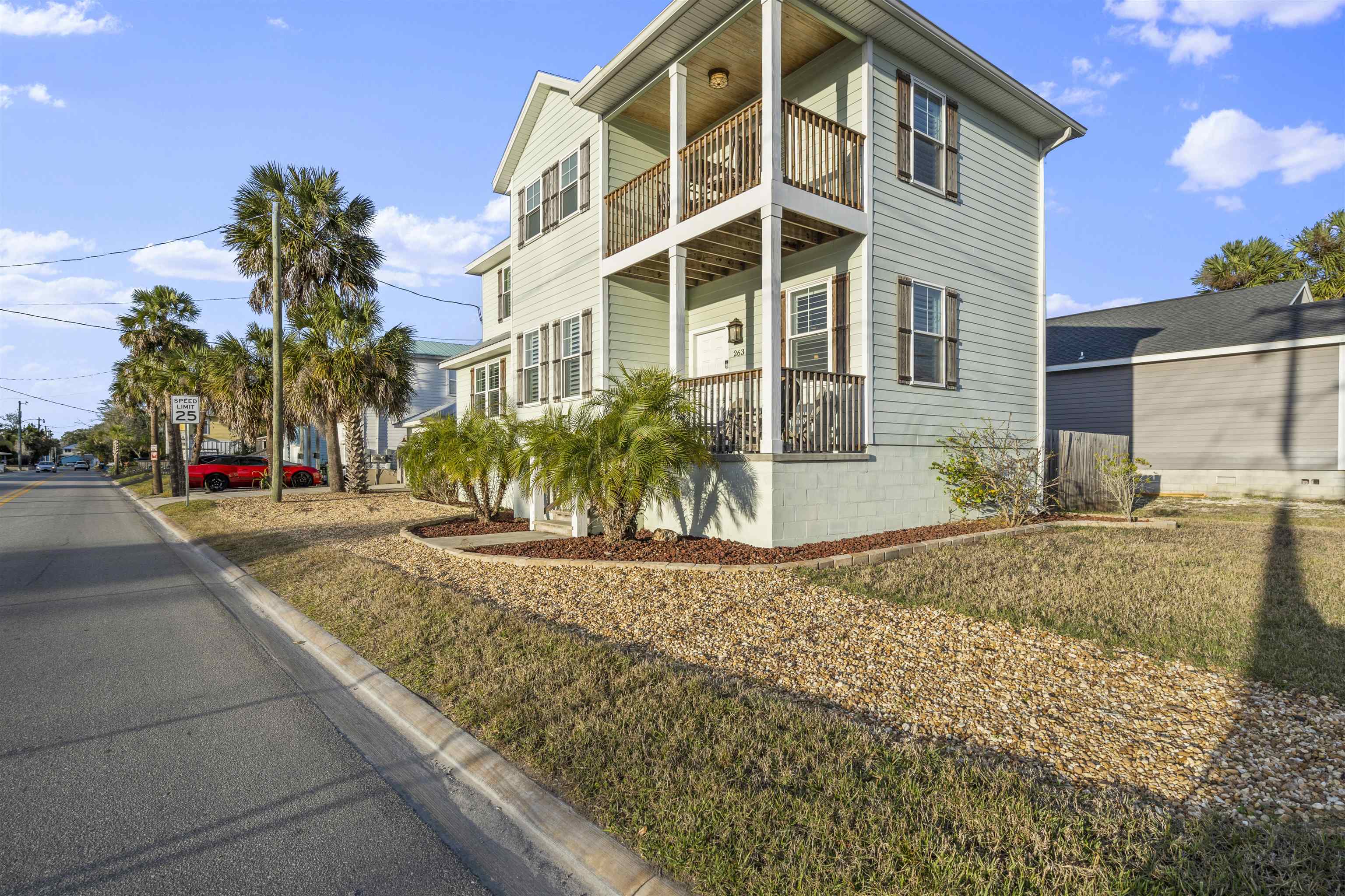 263 Riberia St