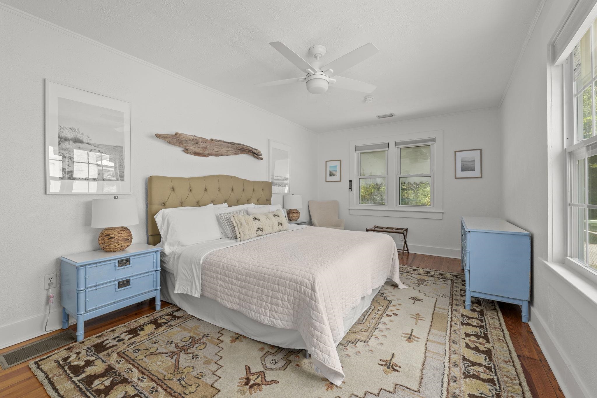 8 Poinciana Ave