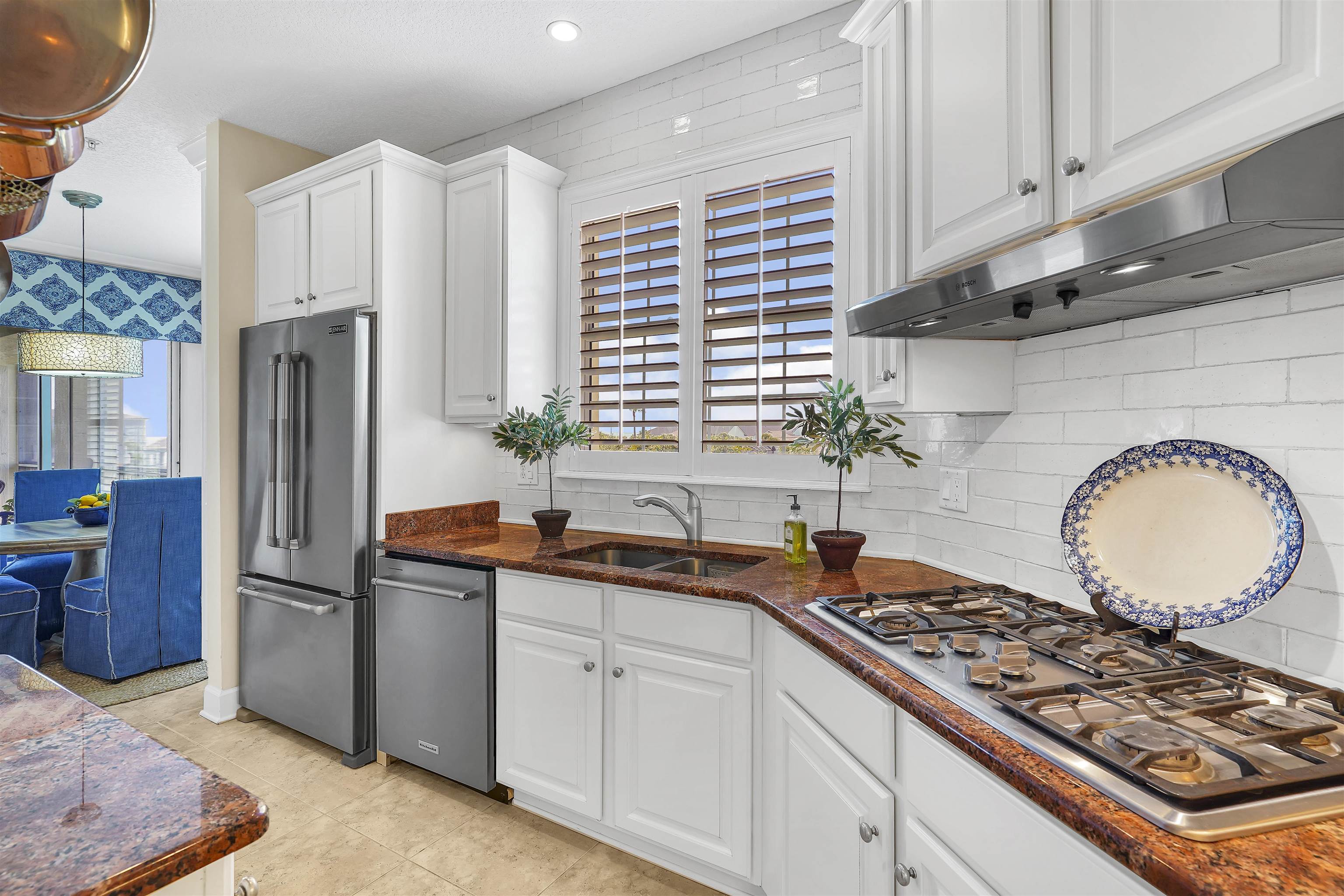 325 S Ocean Grande Dr