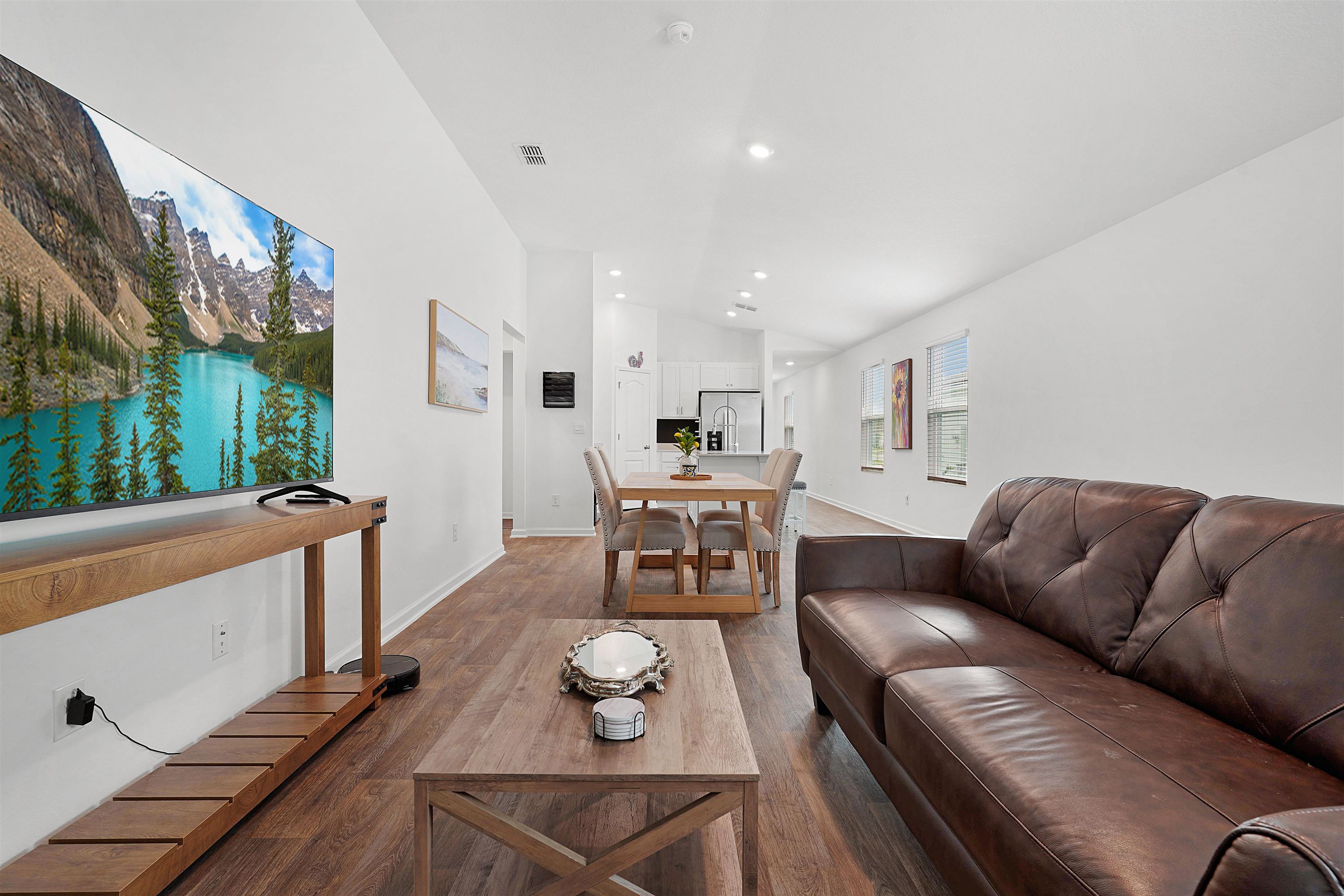 861 Orellana Road
