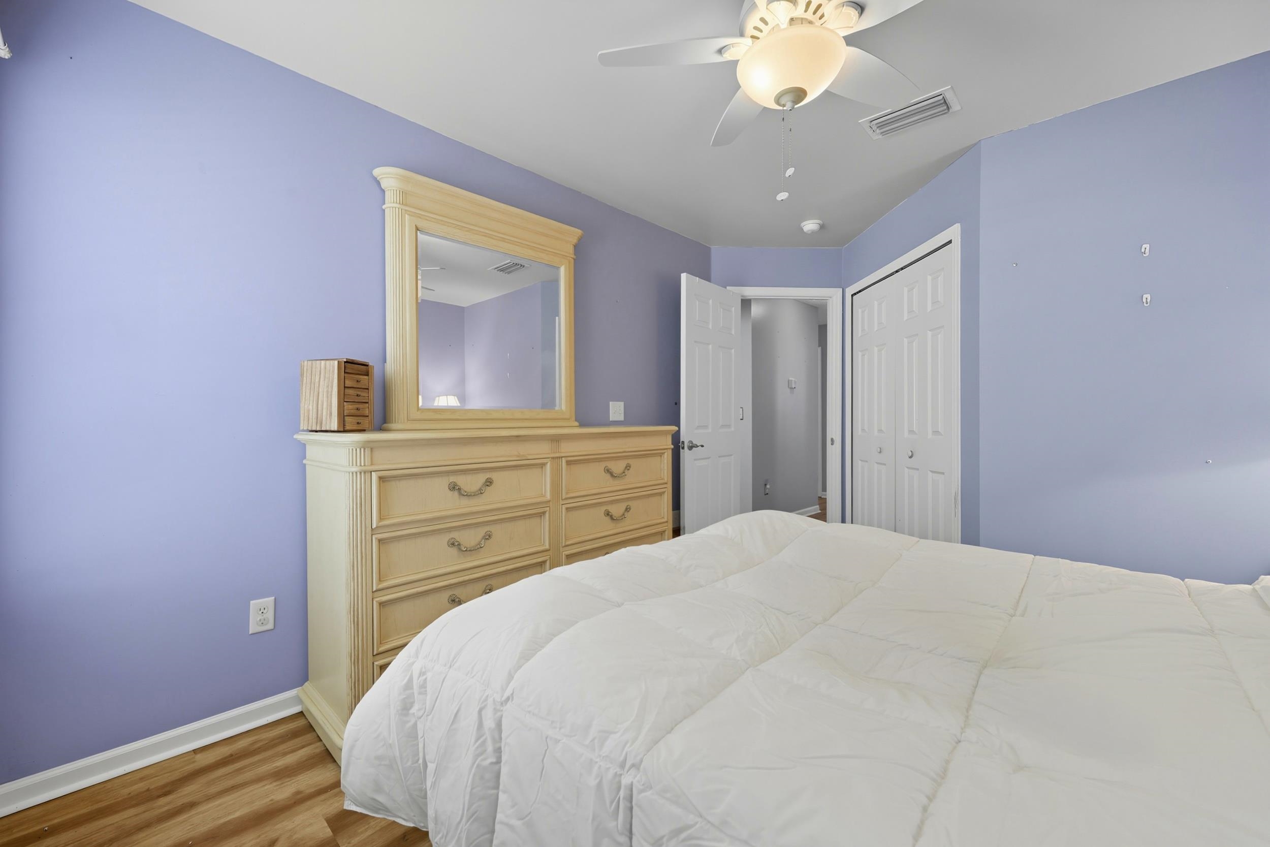 1976 Sandhill Crane Dr