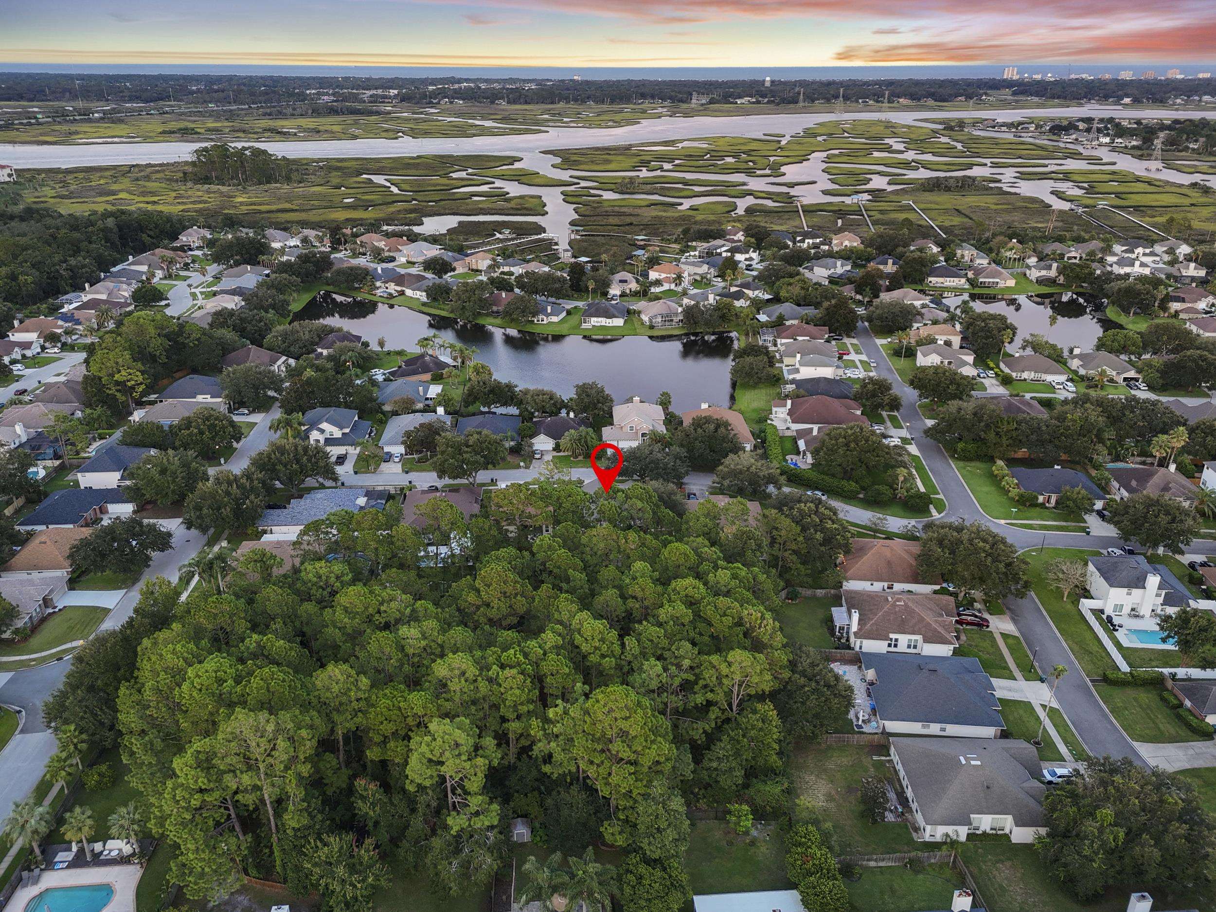 1976 Sandhill Crane Dr