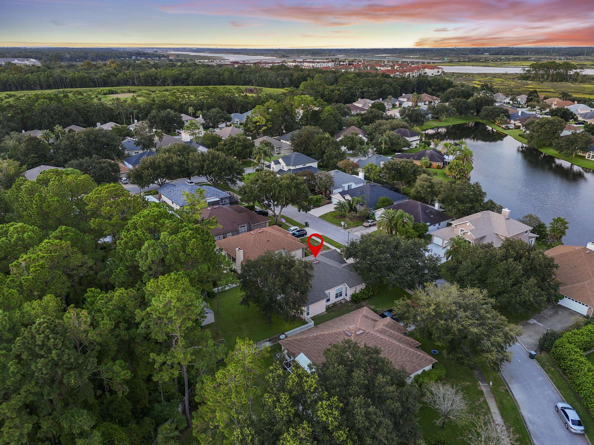 1976 Sandhill Crane Dr