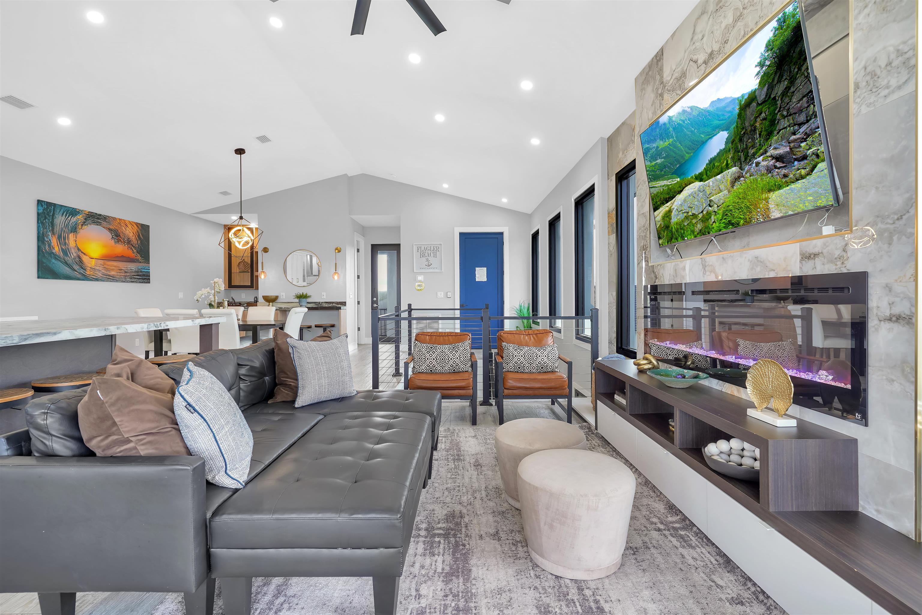 3306 N Ocean Shore Blvd