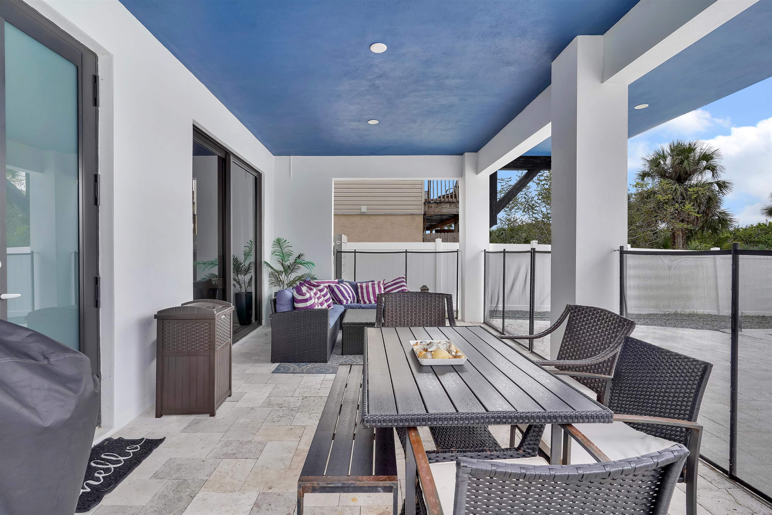 3306 N Ocean Shore Blvd