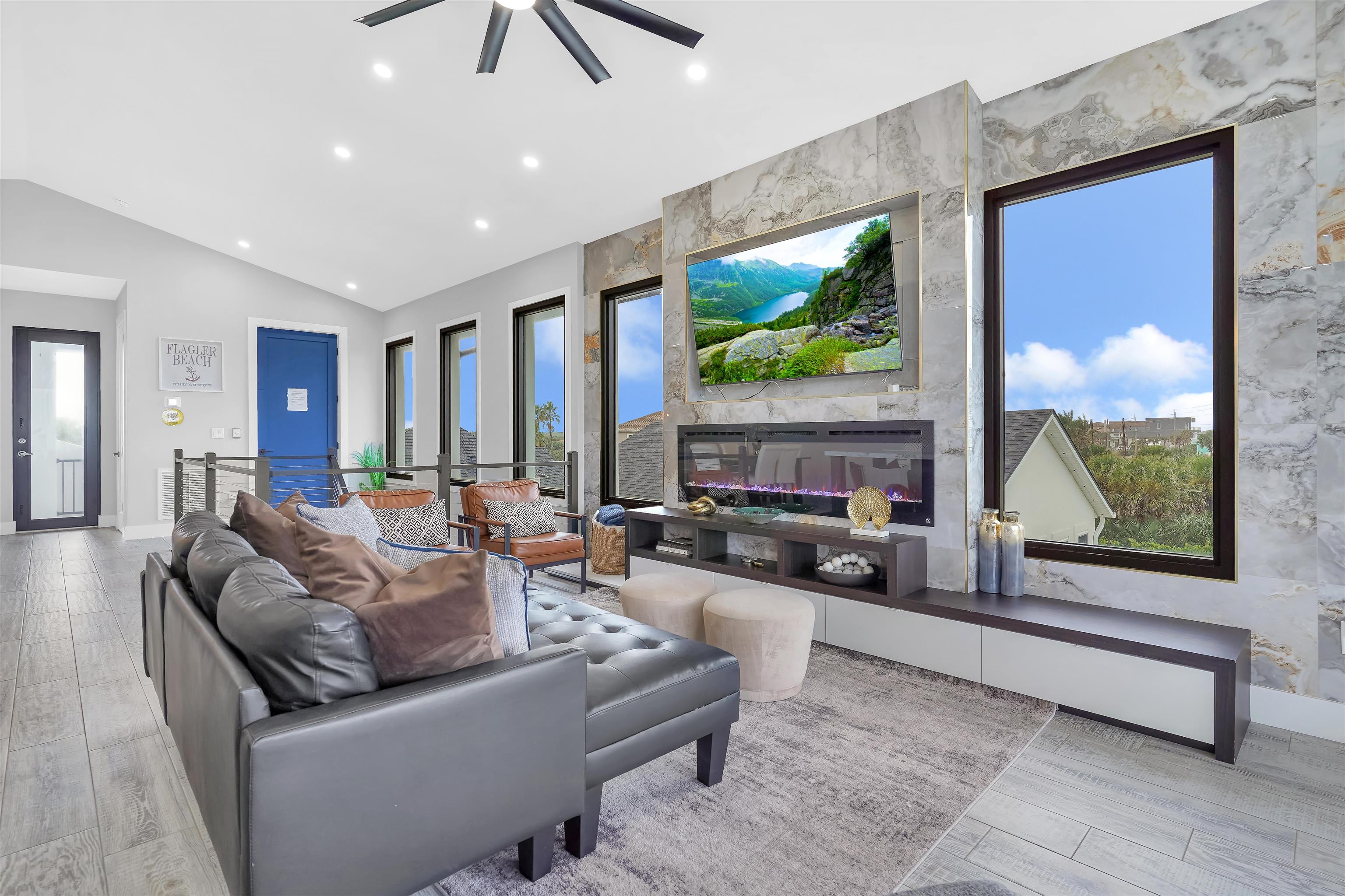 3306 N Ocean Shore Blvd