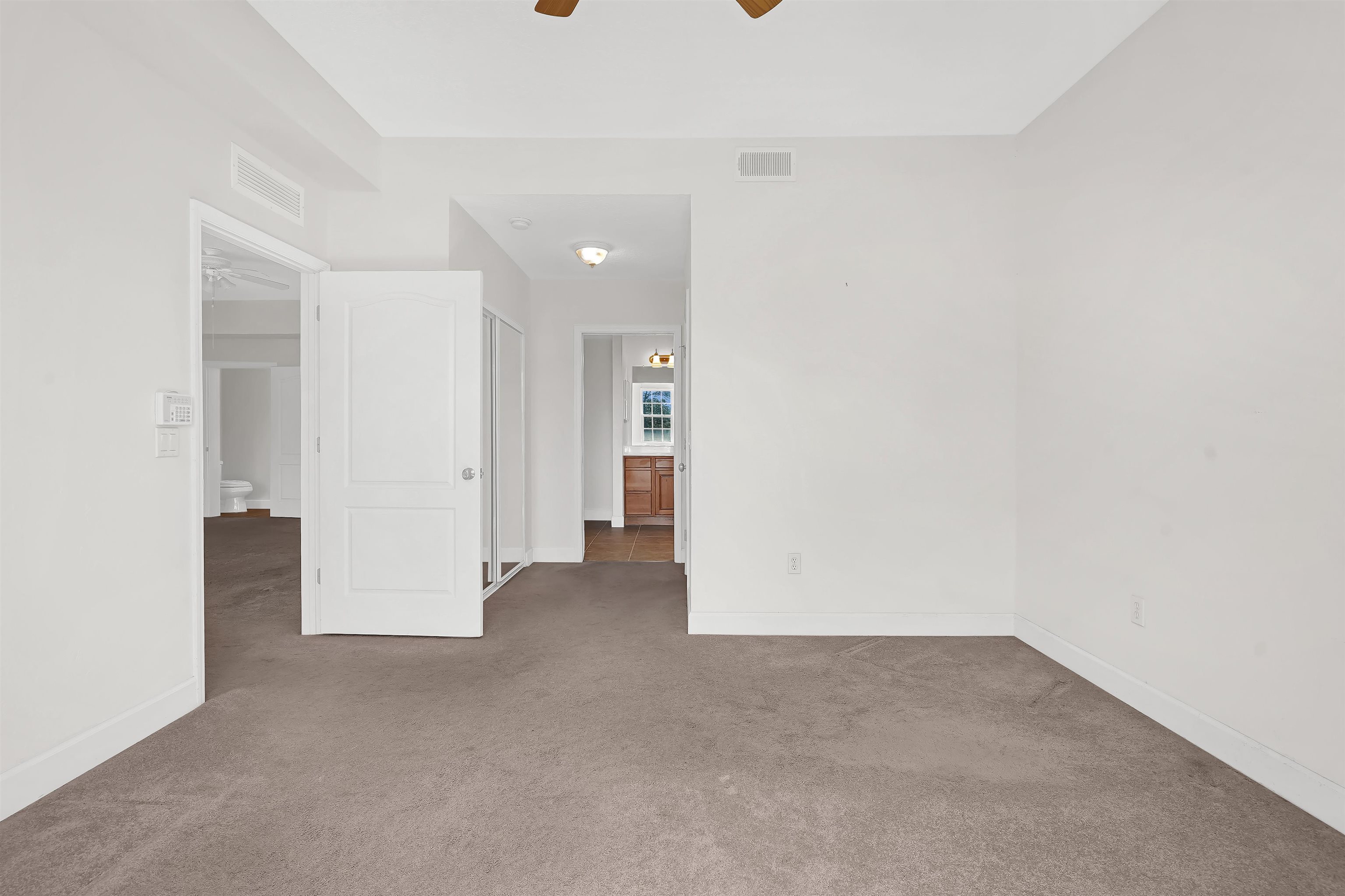 626 Shores Blvd