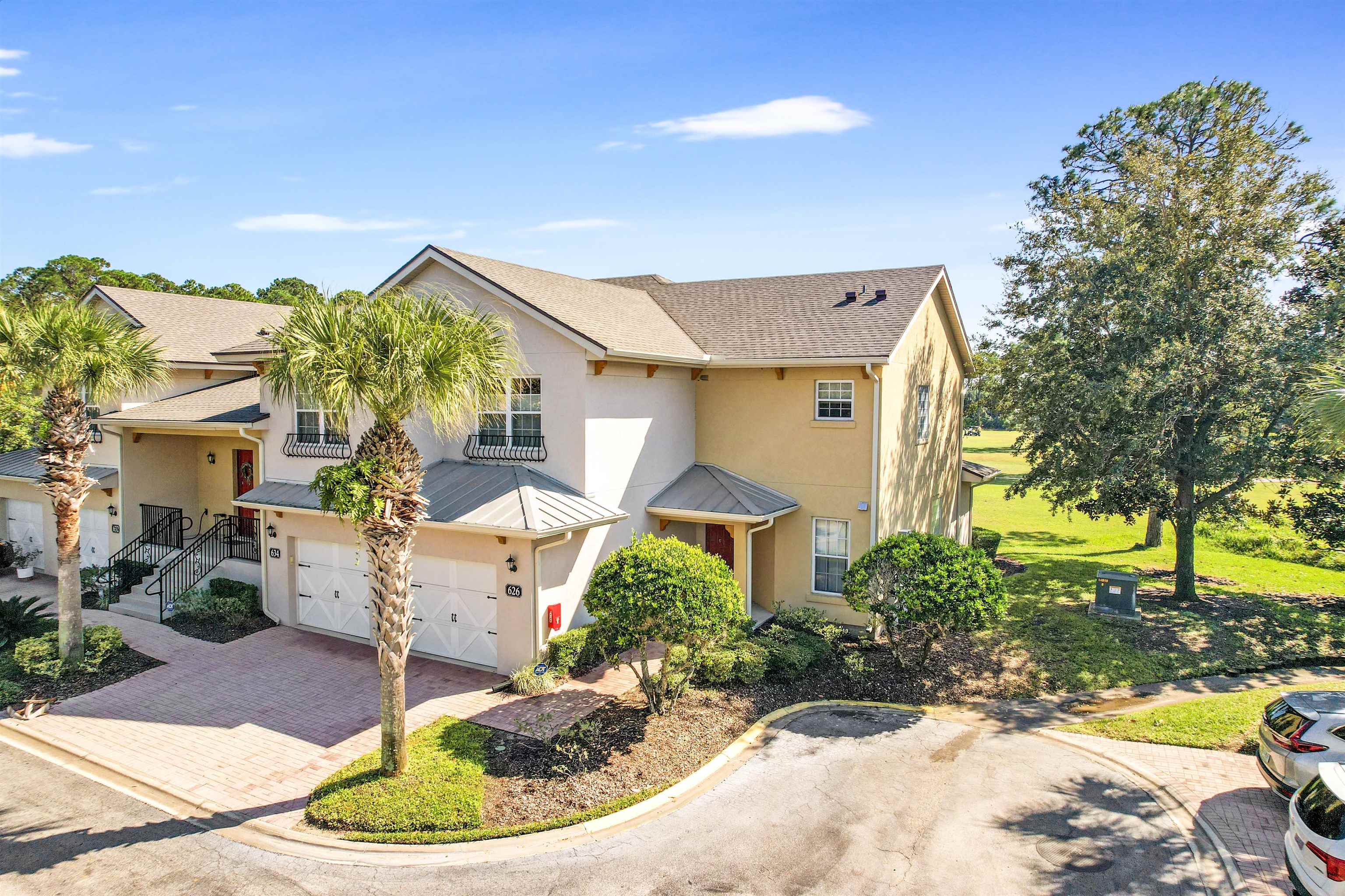632 Shores Blvd
