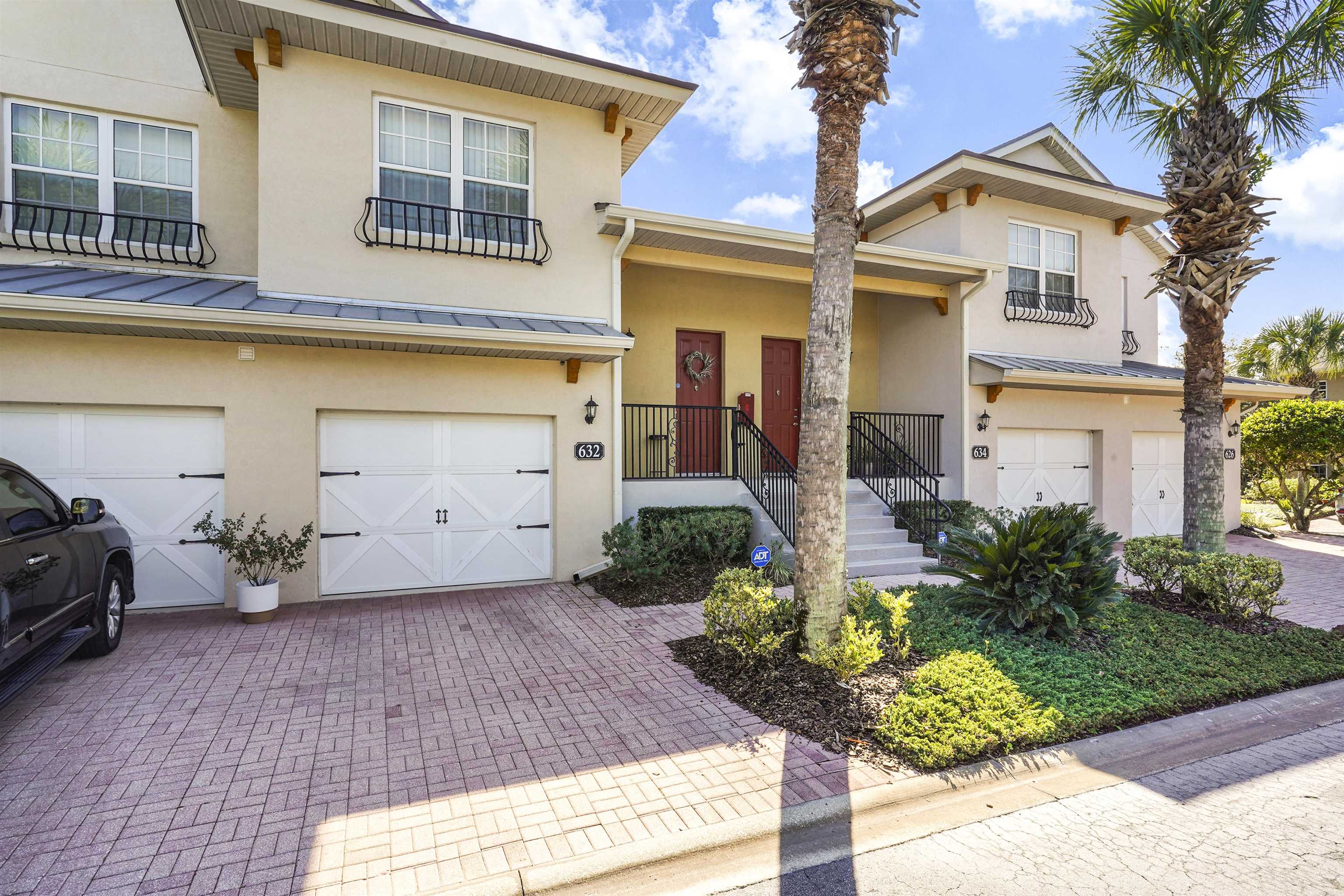 632 Shores Blvd