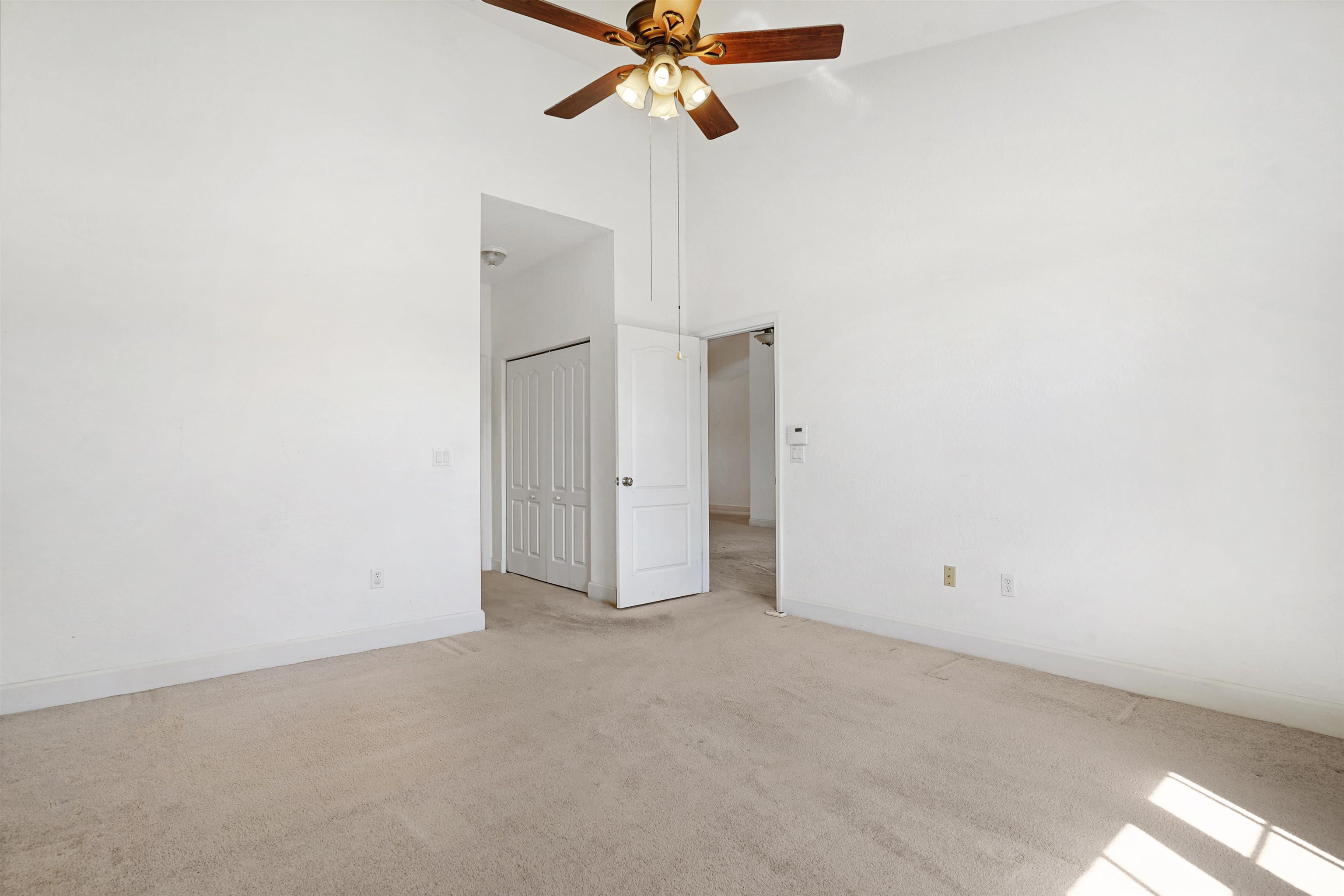 632 Shores Blvd