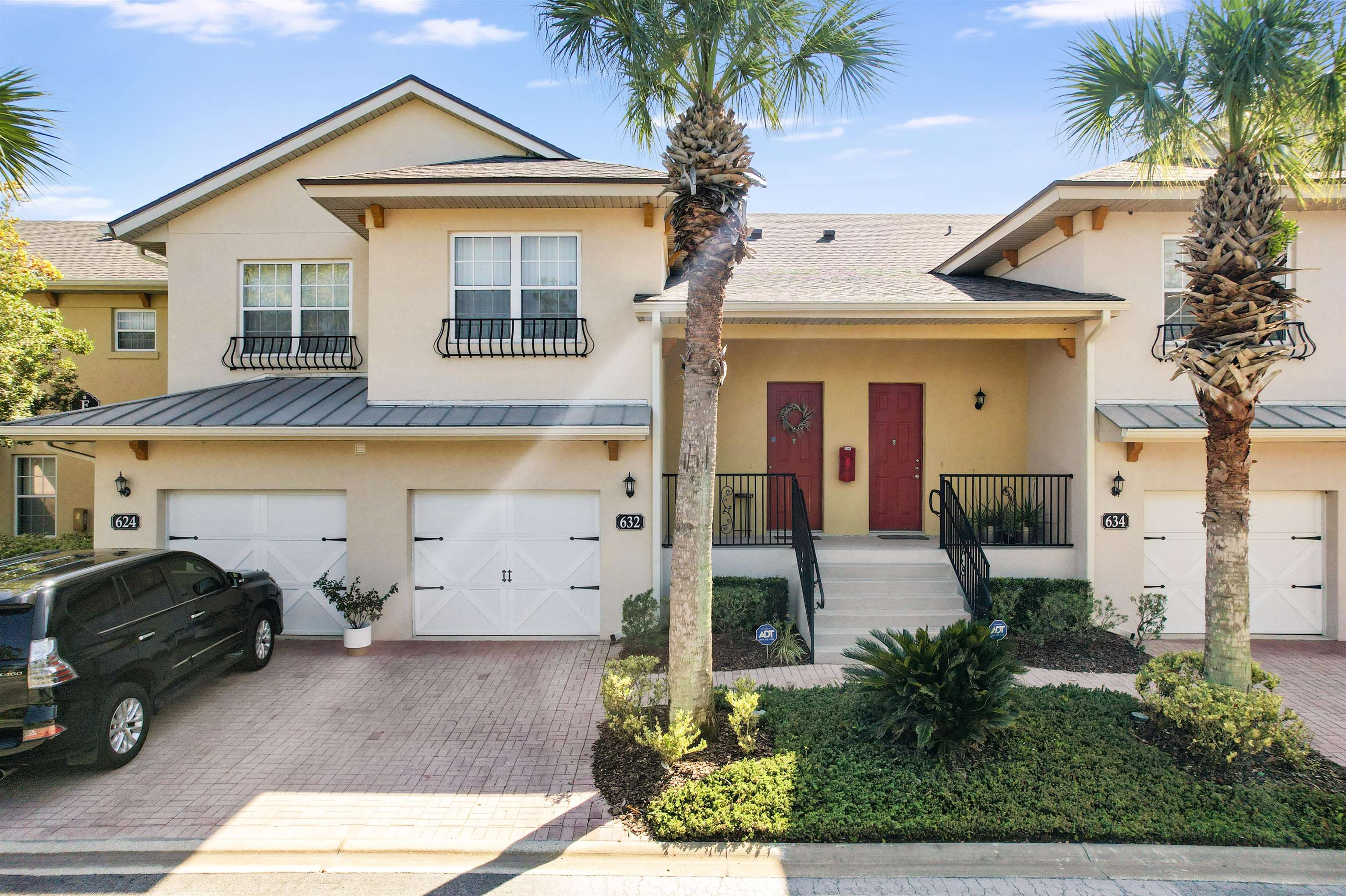 632 Shores Blvd
