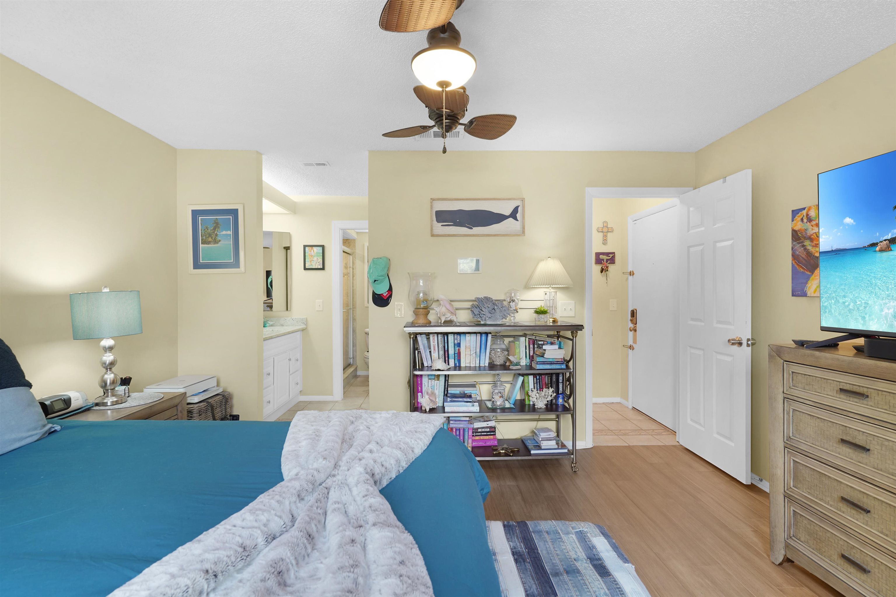 57 Village Las Palmas Cir