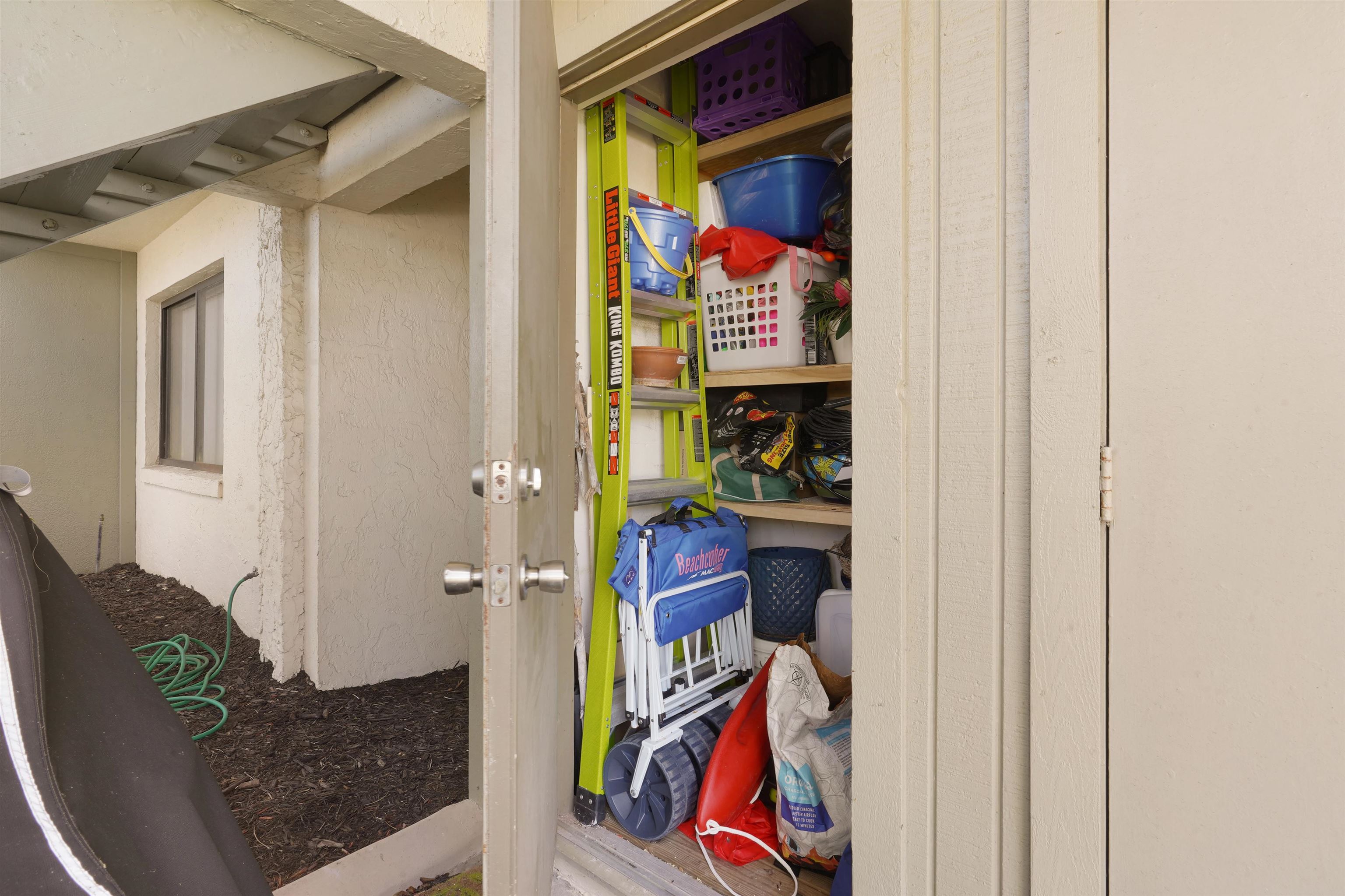 57 Village Las Palmas Cir