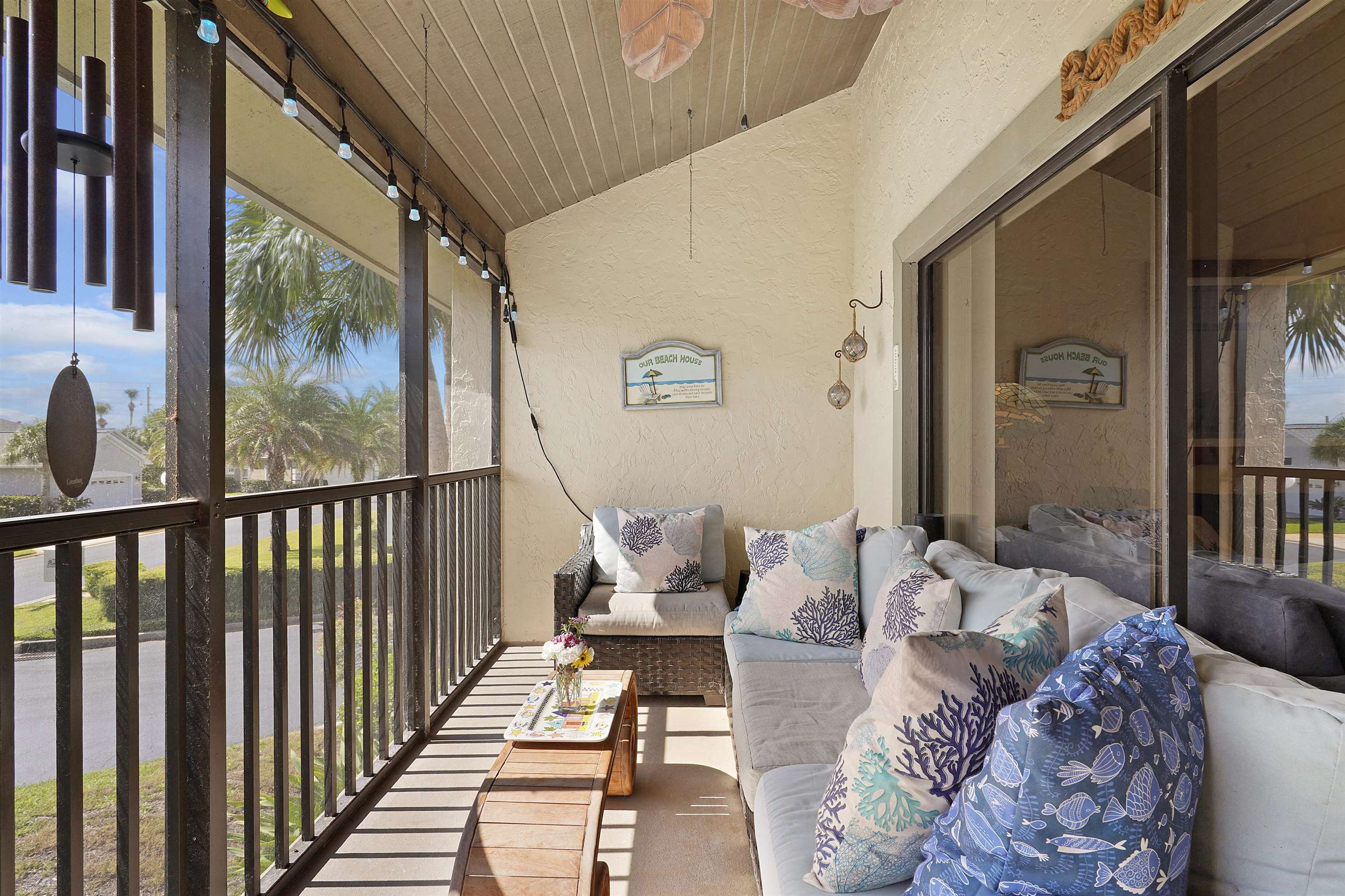 57 Village Las Palmas Cir