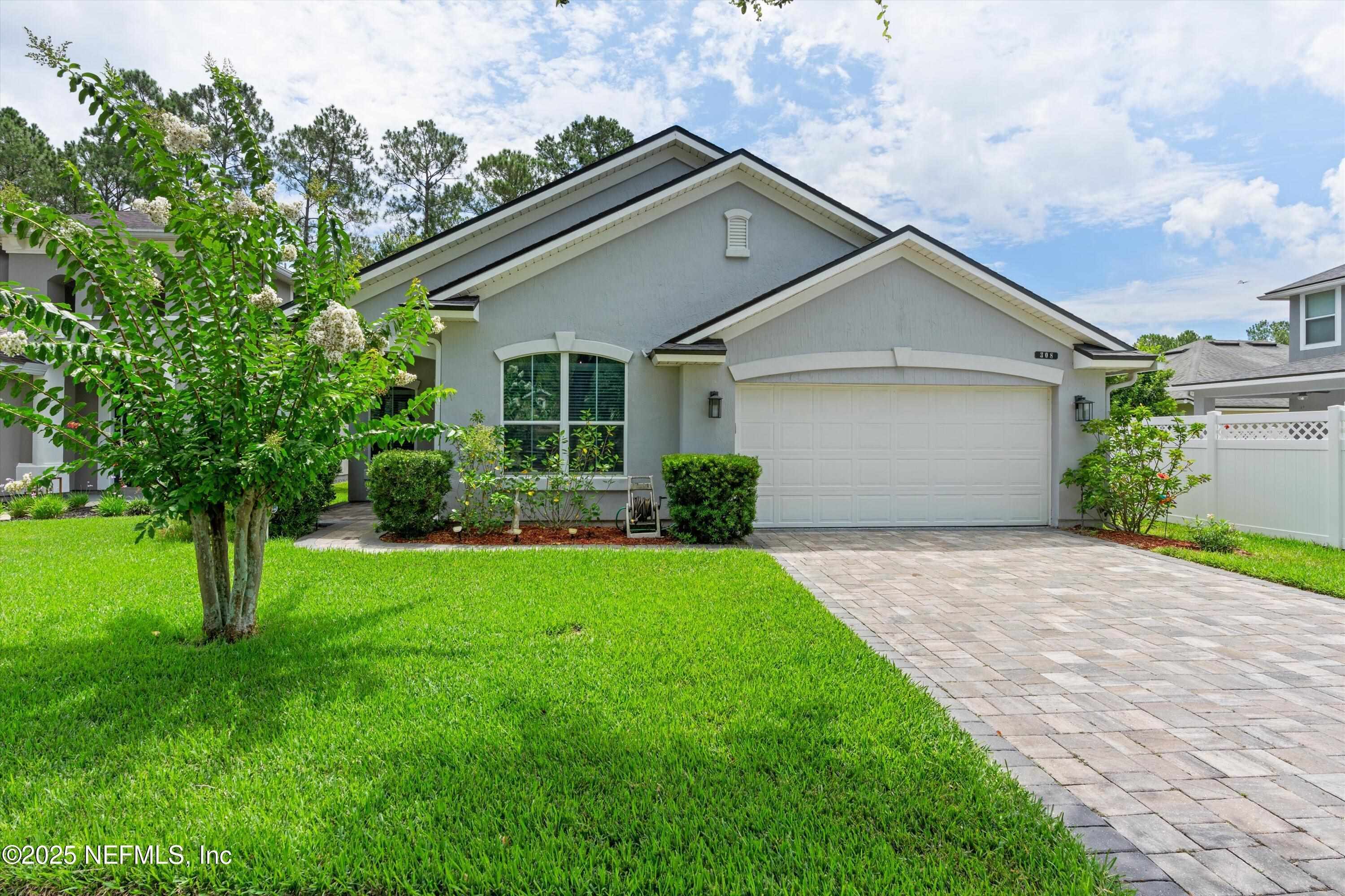 308 Carriage Hill Ct