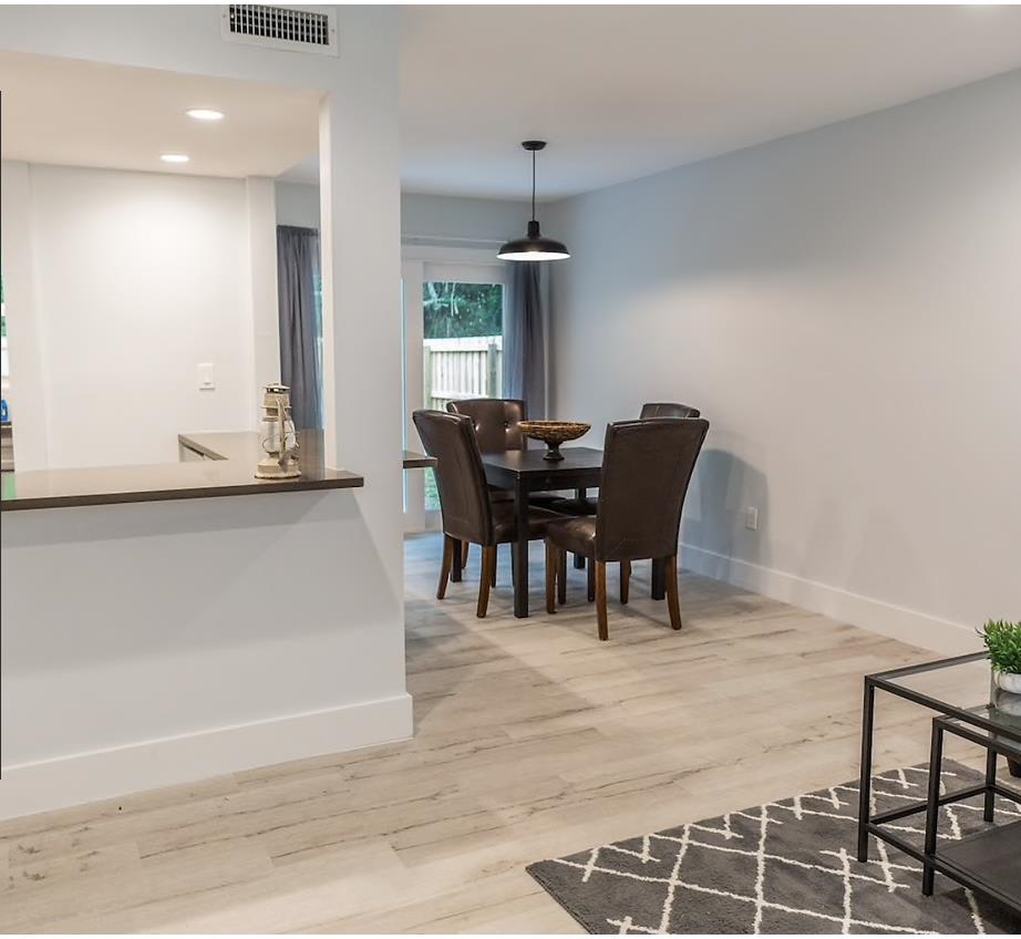 112 E St Unit: A & B