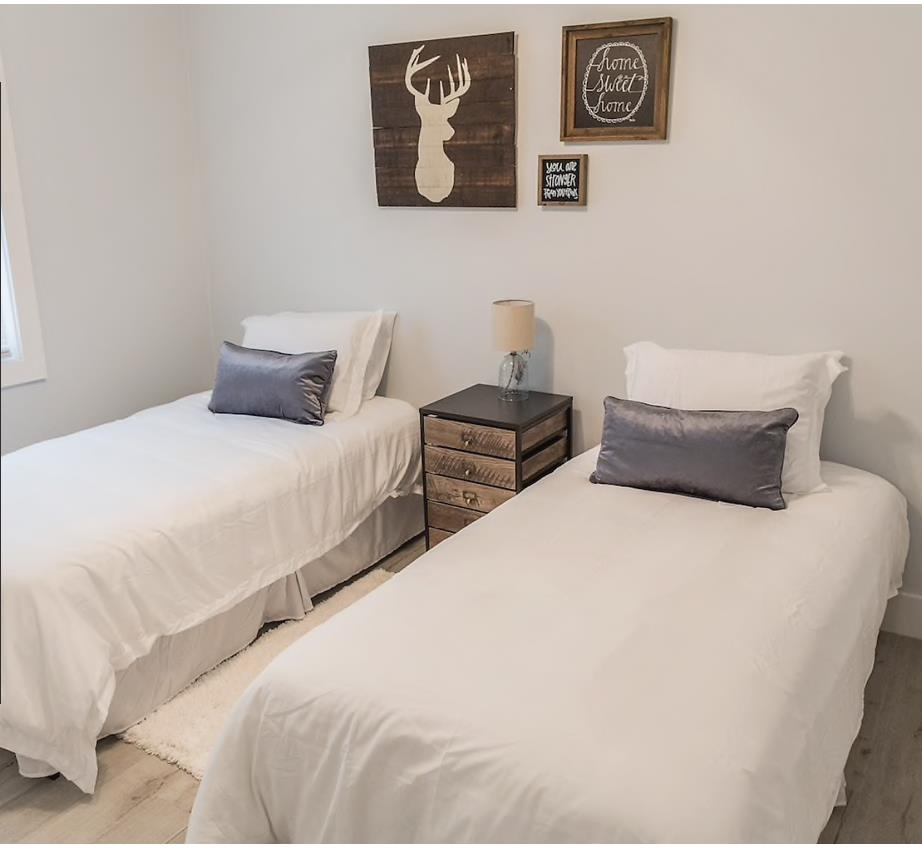 112 E St Unit: A & B