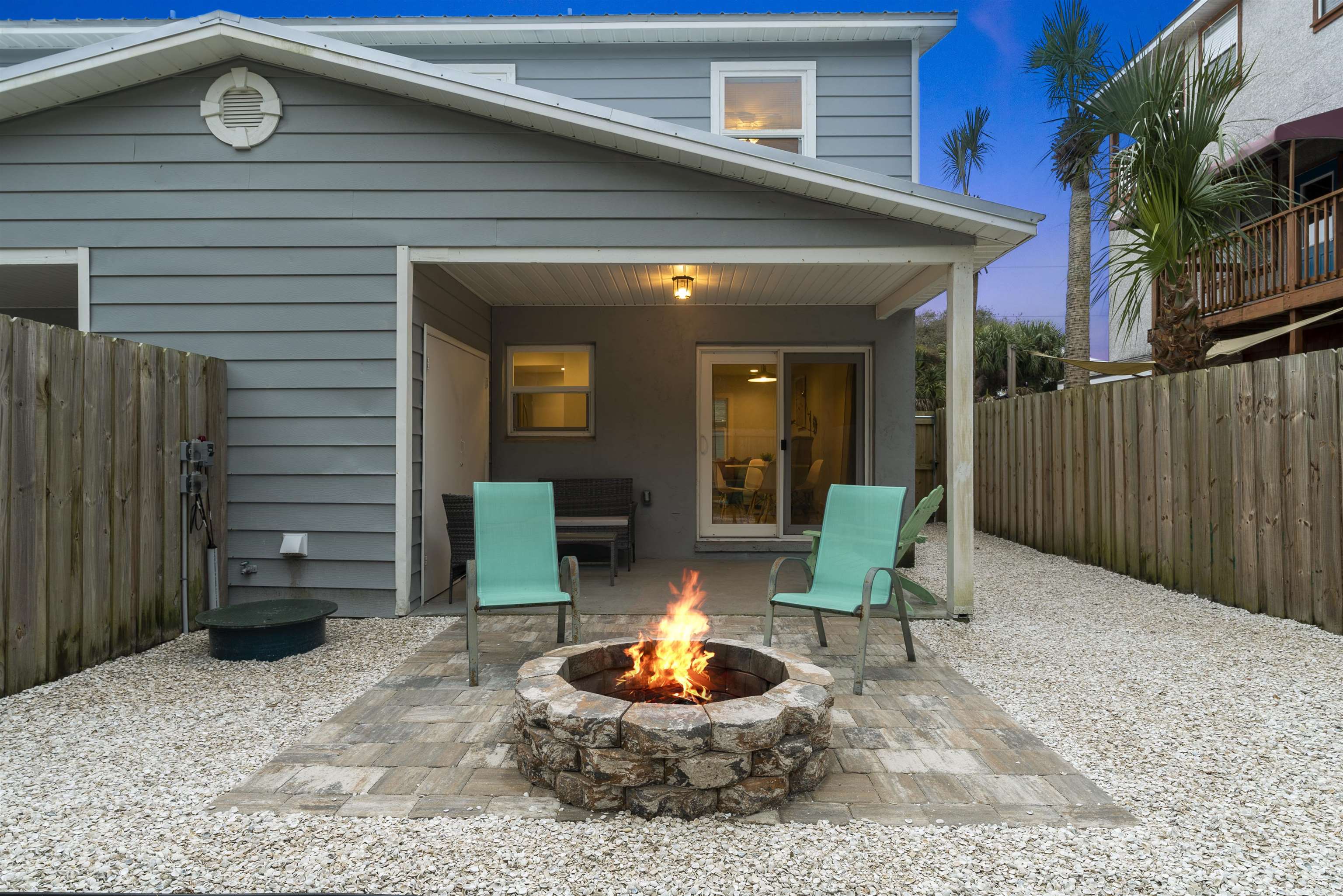 112 E St Unit: A & B